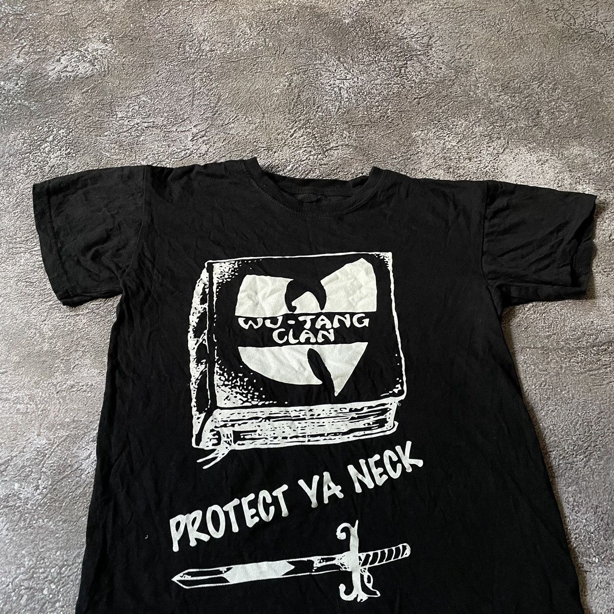 Vintage Vintage 90s Wu Tang Graphic Tee Sun Faded Streetwear Boxy S Size US S / EU 44-46 / 1 - 5 Thumbnail