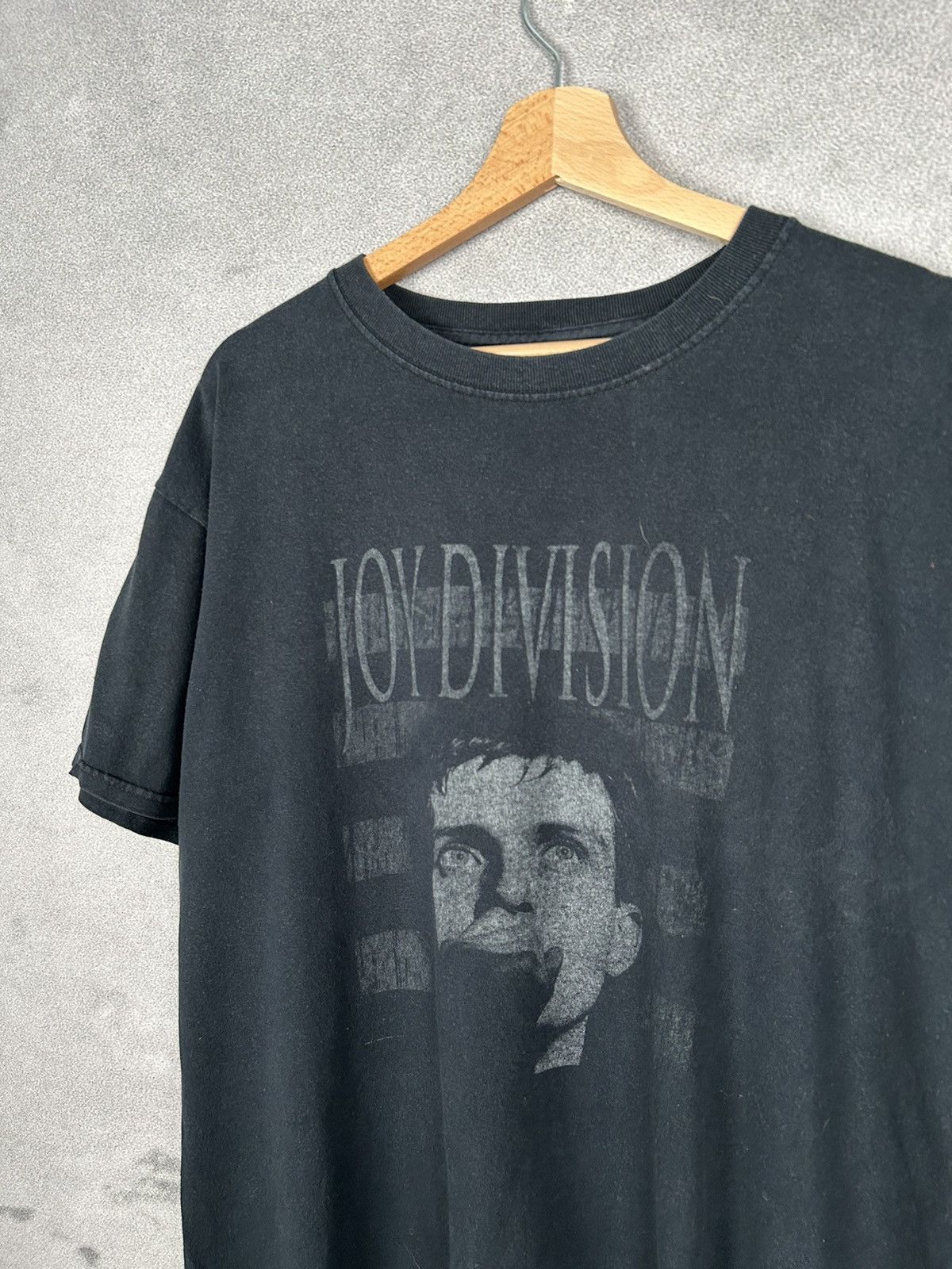Band Tees Vintage Joy Division Band Tee Rare Alternative Size US L / EU 52-54 / 3 - 3 Thumbnail