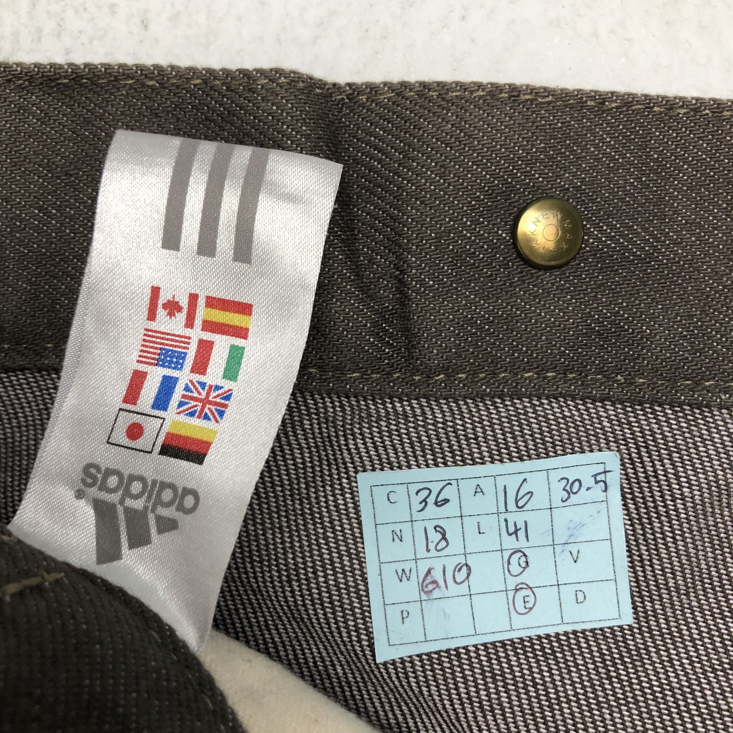 Adidas × Vintage Vintage Adidas Spell out Logo Style Pants Size US 32 / EU 48 - 7 Thumbnail