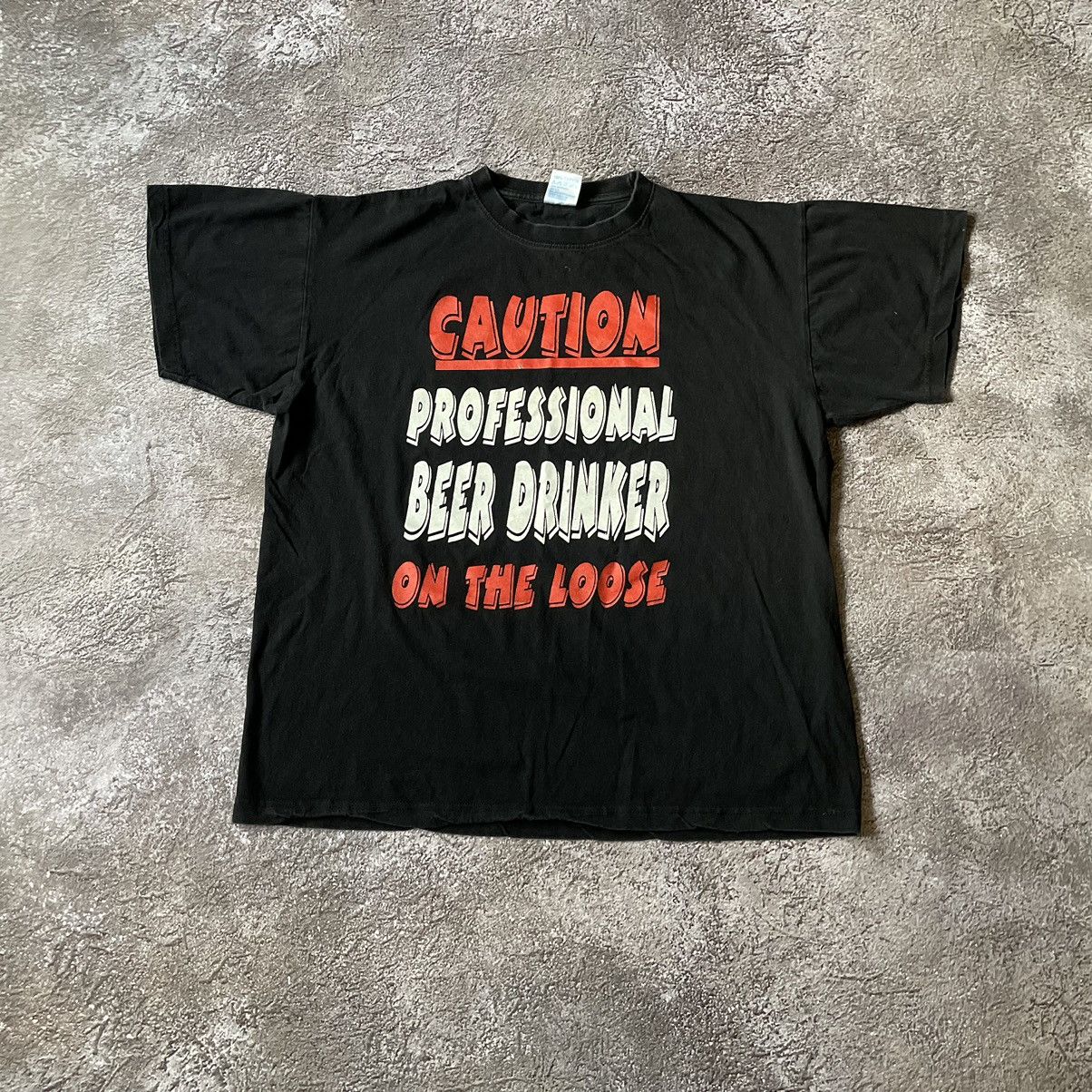 Vintage Vintage Y2K Graphic Tee Caution Beer Drinker Funny Streetwea Size US XL / EU 56 / 4 - 2 Thumbnail