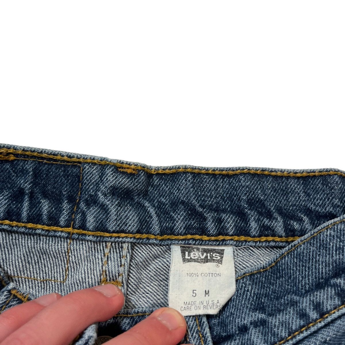 Levi's × Vintage 90s Levi’s 560 Jeans Size US 26 / EU 42 - 3 Thumbnail