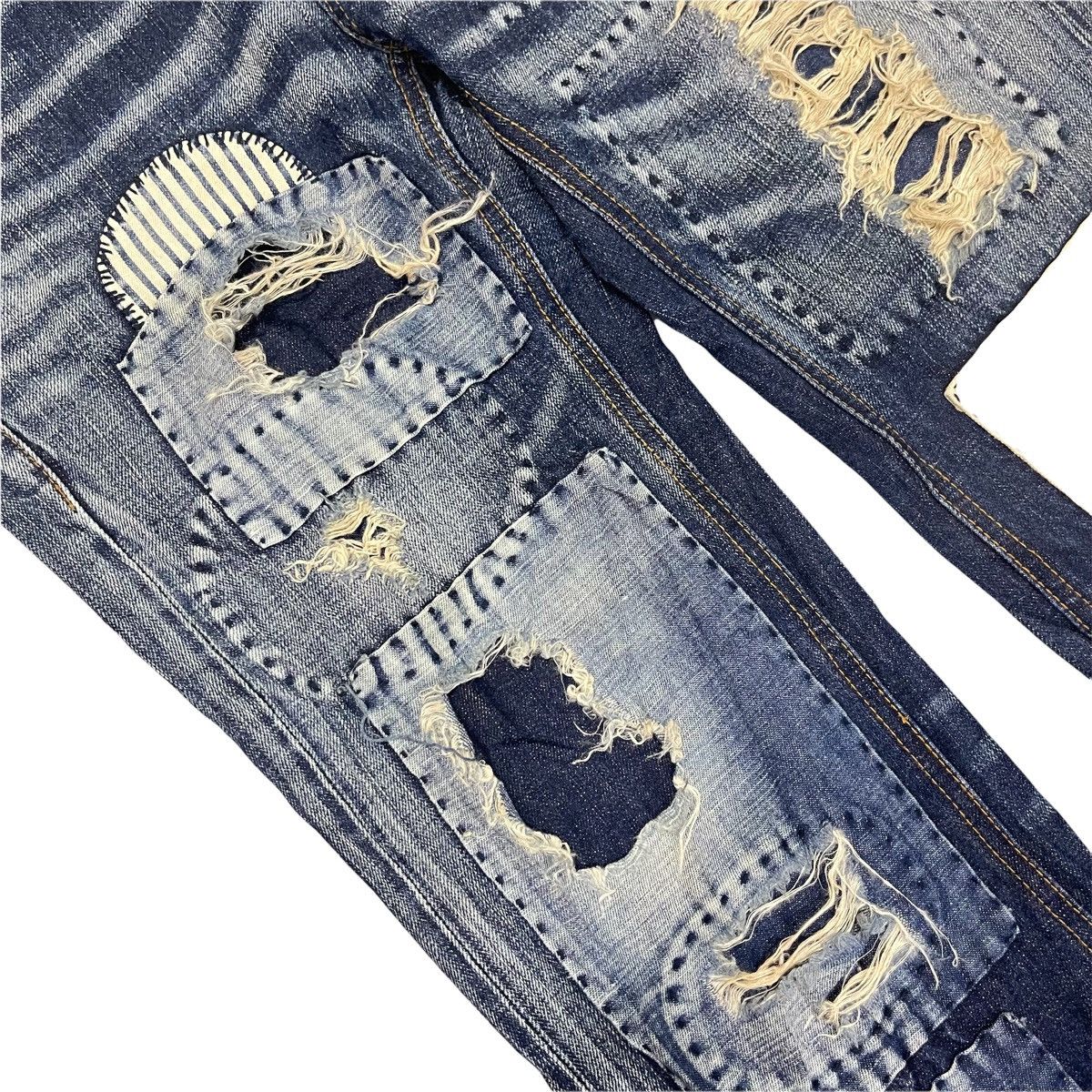 Vintage Patchwork Sashiko Patches Distressed Flare Bootcut Jeans Size US 33 - 3 Thumbnail