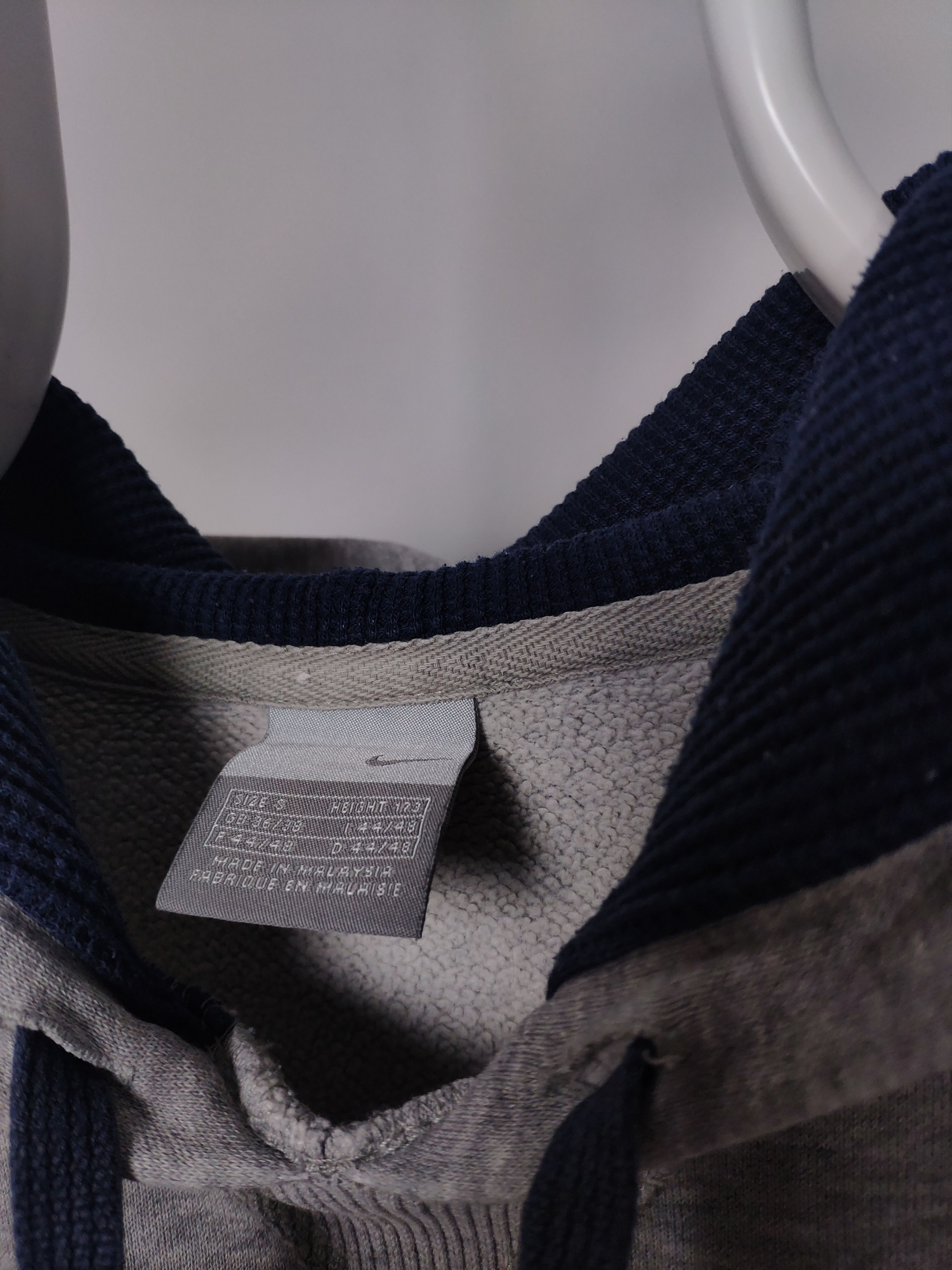 Nike × Vintage Nike athletic vintage spellout hoodie grey sweatshirt Y2K Size US S / EU 44-46 / 1 - 5 Thumbnail