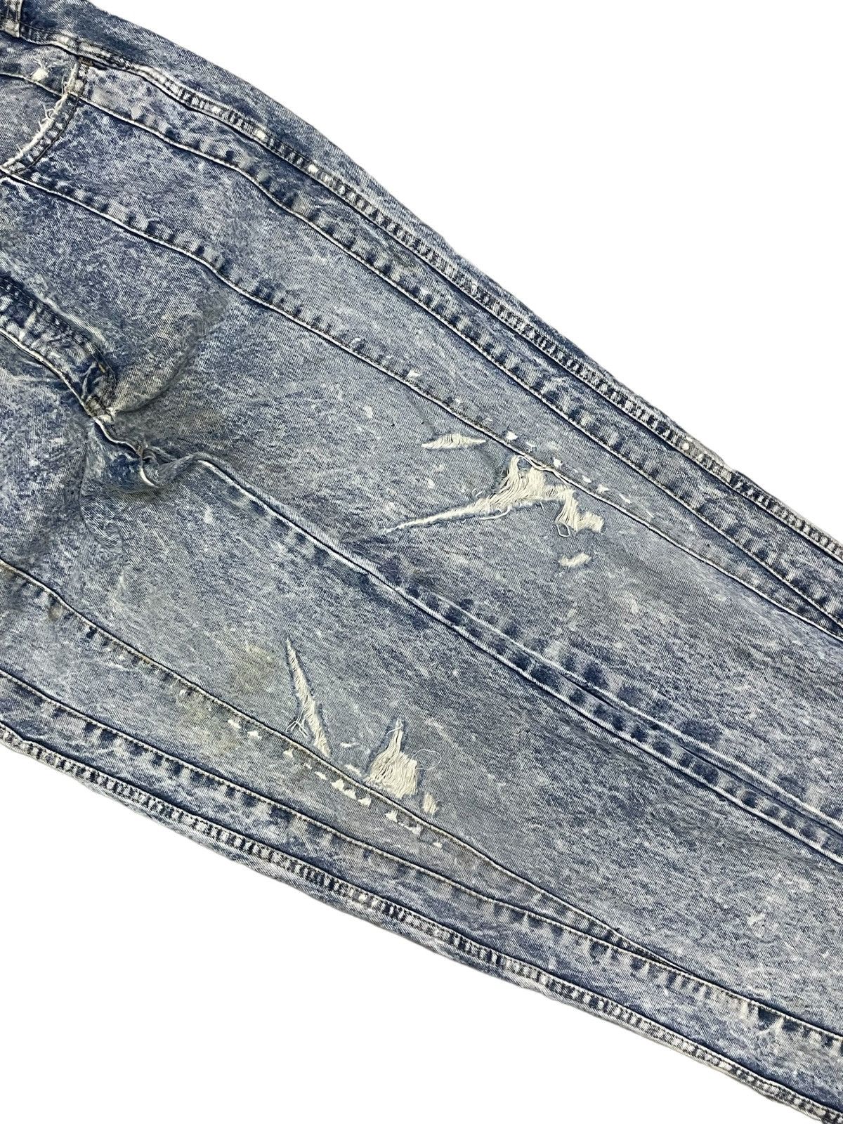 Japanese Brand Vintage Japanese Streetstyle Mid Rise Acid Wash Ripped Jeans Size 29" - 5 Thumbnail