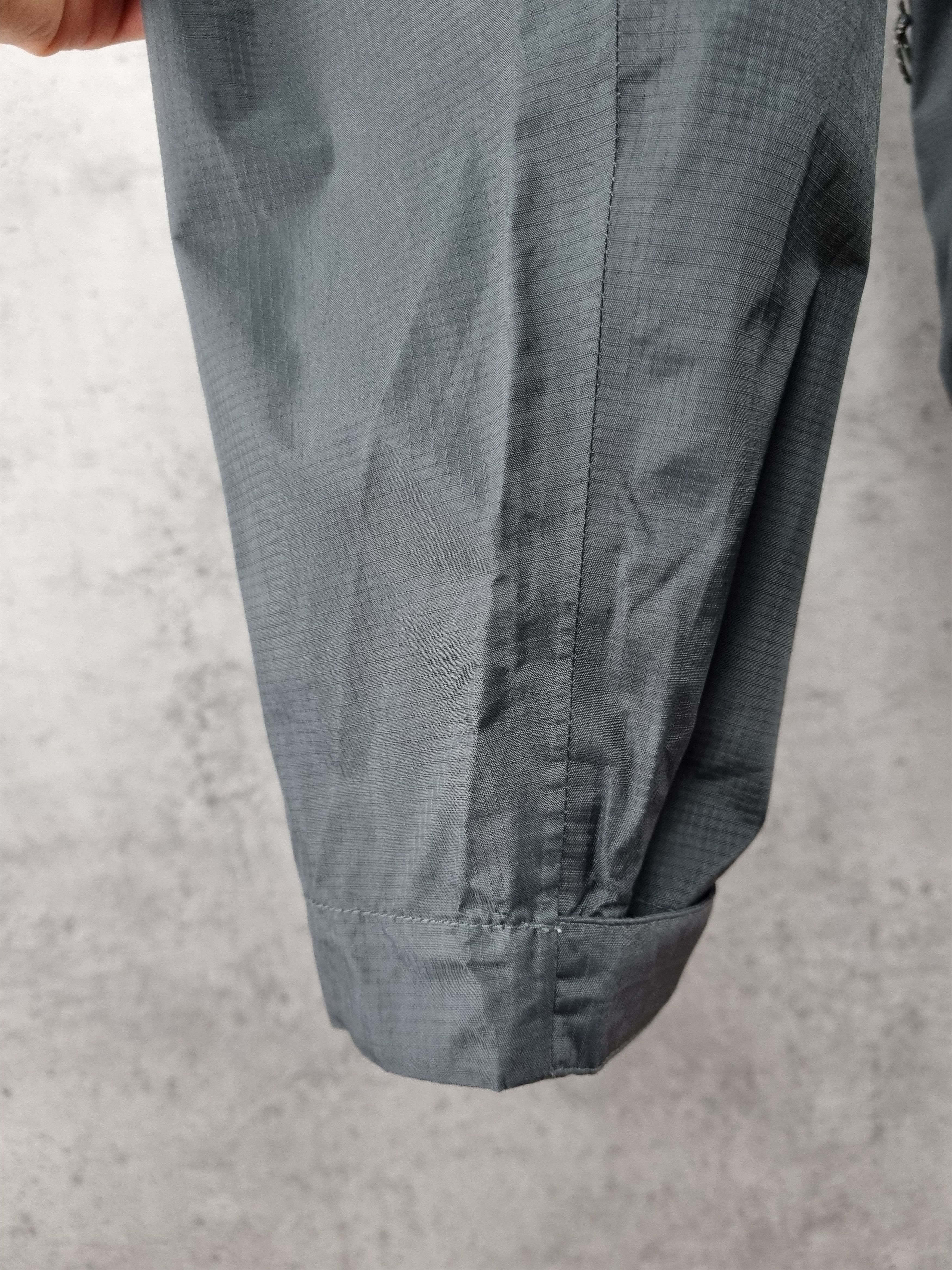 Goretex × Patagonia Patagonia Waterproof Hooded Light Jacket like Arcteryx Size US L / EU 52-54 / 3 - 15 Thumbnail