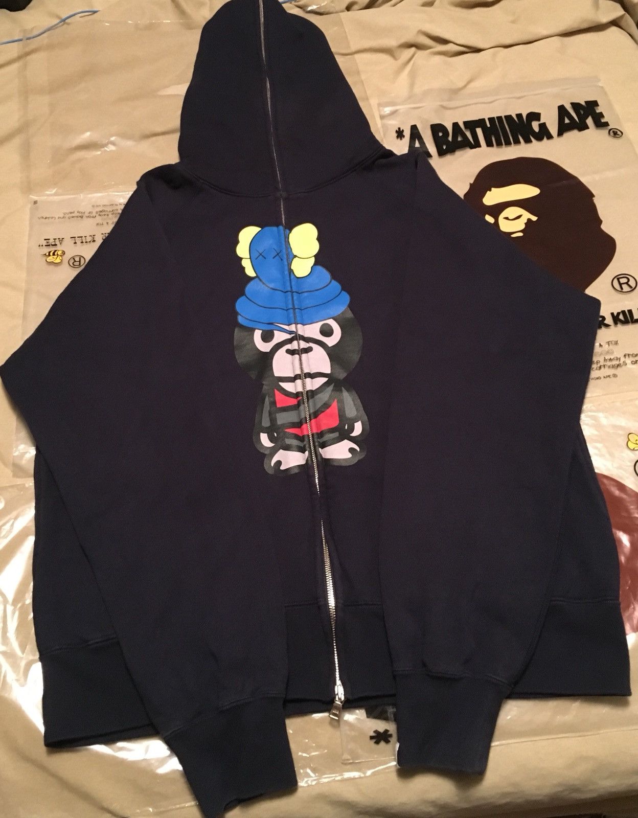 Bape OG Bape Baby Milo Kaws Hoodie M-L Size US M / EU 48-50 / 2 - 1 Thumbnail