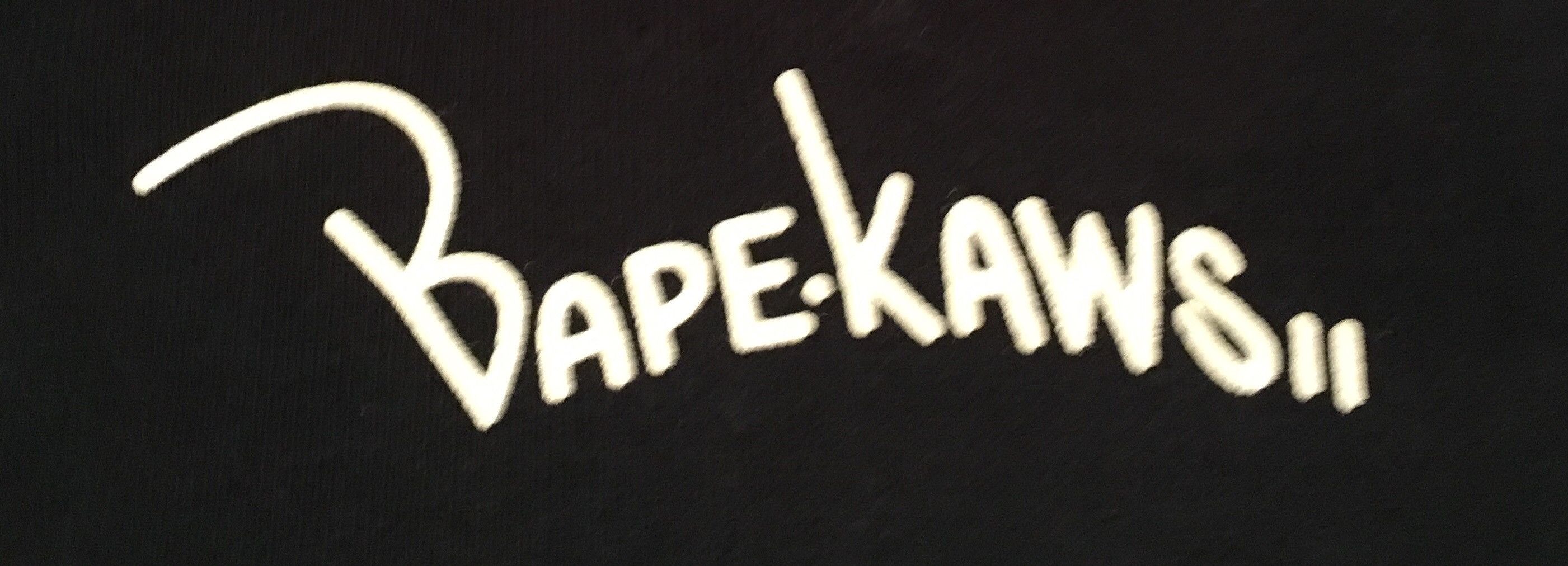 Bape OG Bape Baby Milo Kaws Hoodie M-L Size US M / EU 48-50 / 2 - 7 Thumbnail