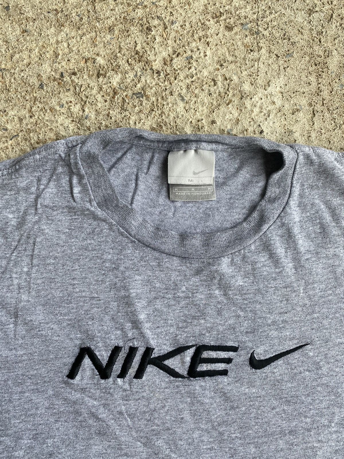 Nike × Vintage Vintage Y2K Crazy Nike Center Check Distressed Shirt Size US M / EU 48-50 / 2 - 2 Thumbnail