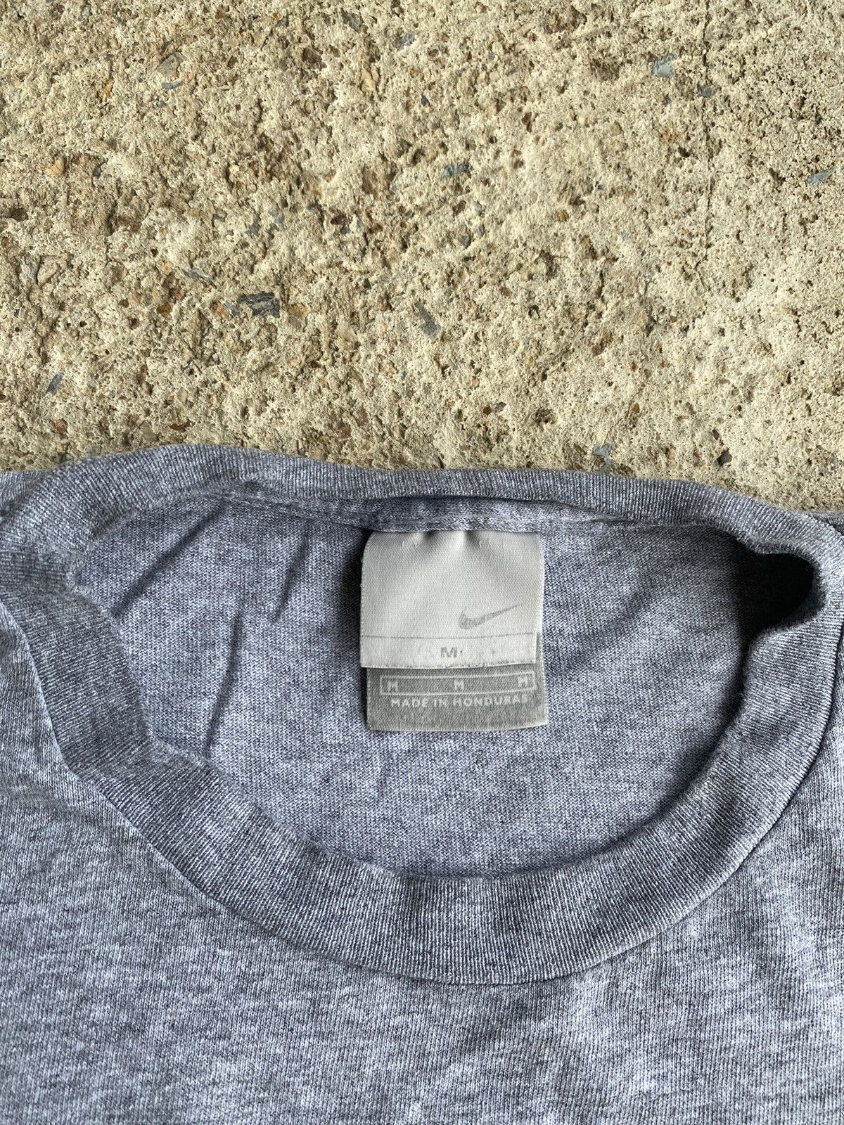Nike × Vintage Vintage Y2K Crazy Nike Center Check Distressed Shirt Size US M / EU 48-50 / 2 - 7 Thumbnail