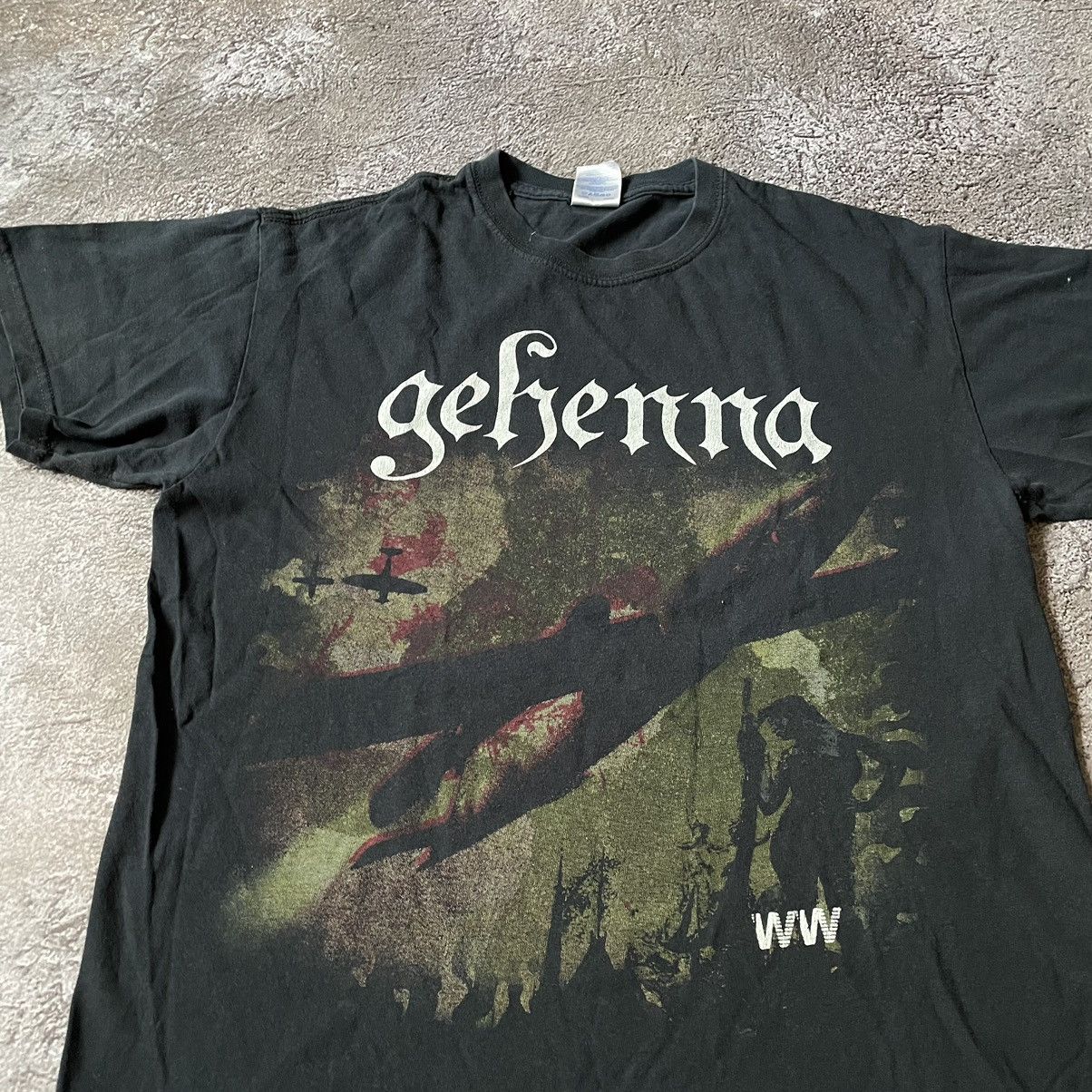 Vintage Vintage Y2K Gohenna Graphic Tee Faded Black Goth Workwear M Size US M / EU 48-50 / 2 - 5 Thumbnail