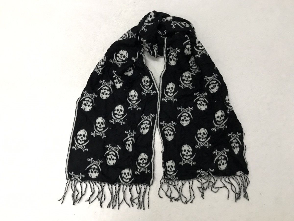 Japanese Brand × Other Japanese Brand Skulls Design Scarf Size ONE SIZE - 3 Thumbnail