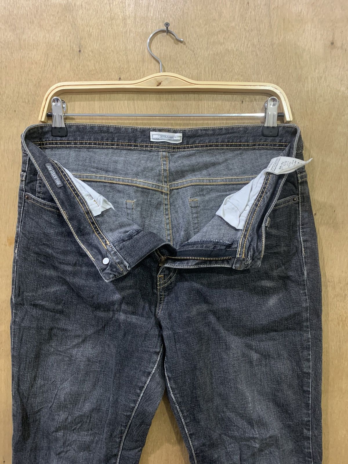 Japanese Brand TOPVALU 90s Women Flare Bootcut Distressed Denim Jeans Pant Size 32" / US 10 / IT 46 - 14 Thumbnail