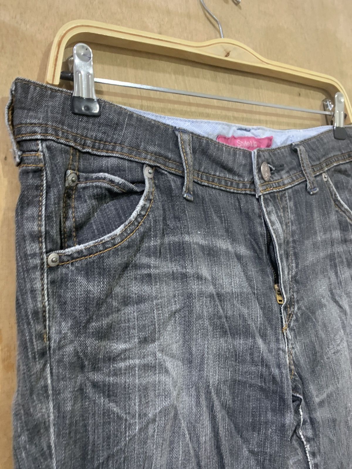 Designer × Japanese Brand × Uniqlo UNIQLO STYLE UP Women Flared Bootcut Stonewash Denim Jeans Size 32" / US 10 / IT 46 - 6 Thumbnail