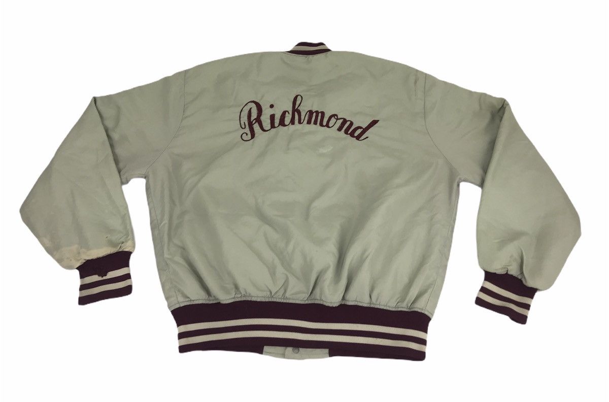 Vintage Vintage 90s Maple Richmond N.E Postal LG Varsity Size US L / EU 52-54 / 3 - 3 Thumbnail