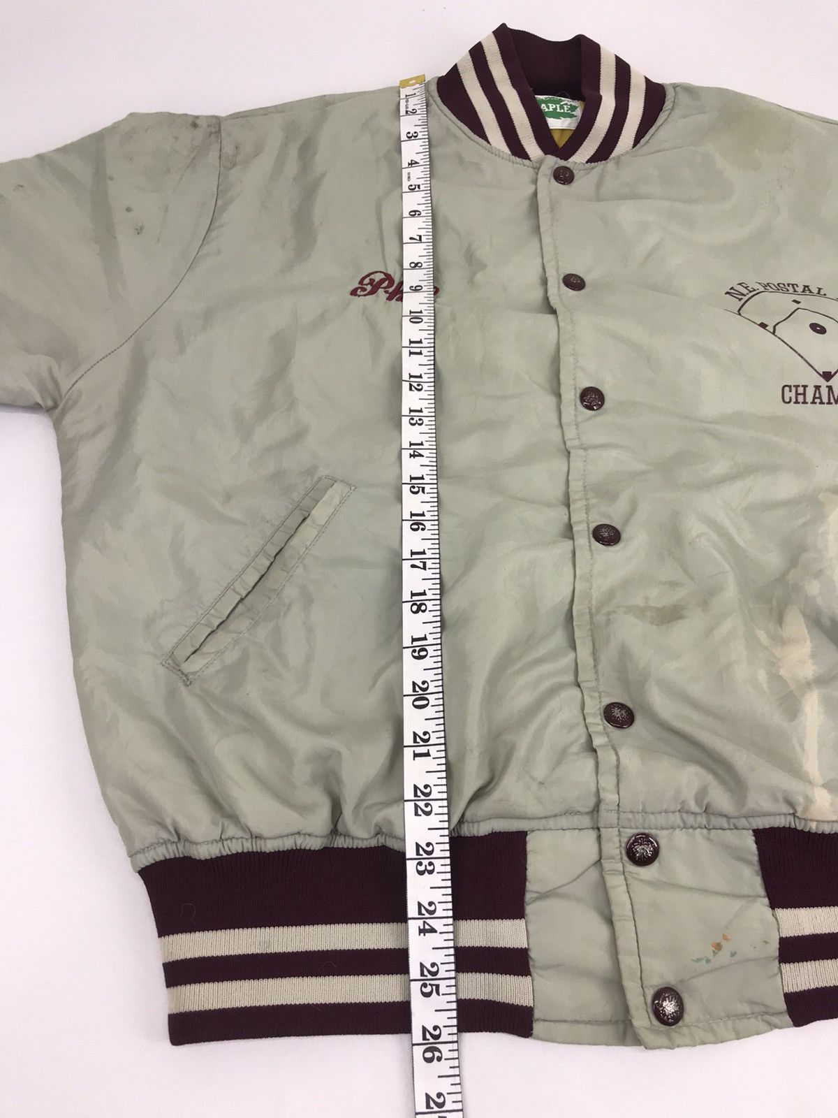 Vintage Vintage 90s Maple Richmond N.E Postal LG Varsity Size US L / EU 52-54 / 3 - 8 Thumbnail