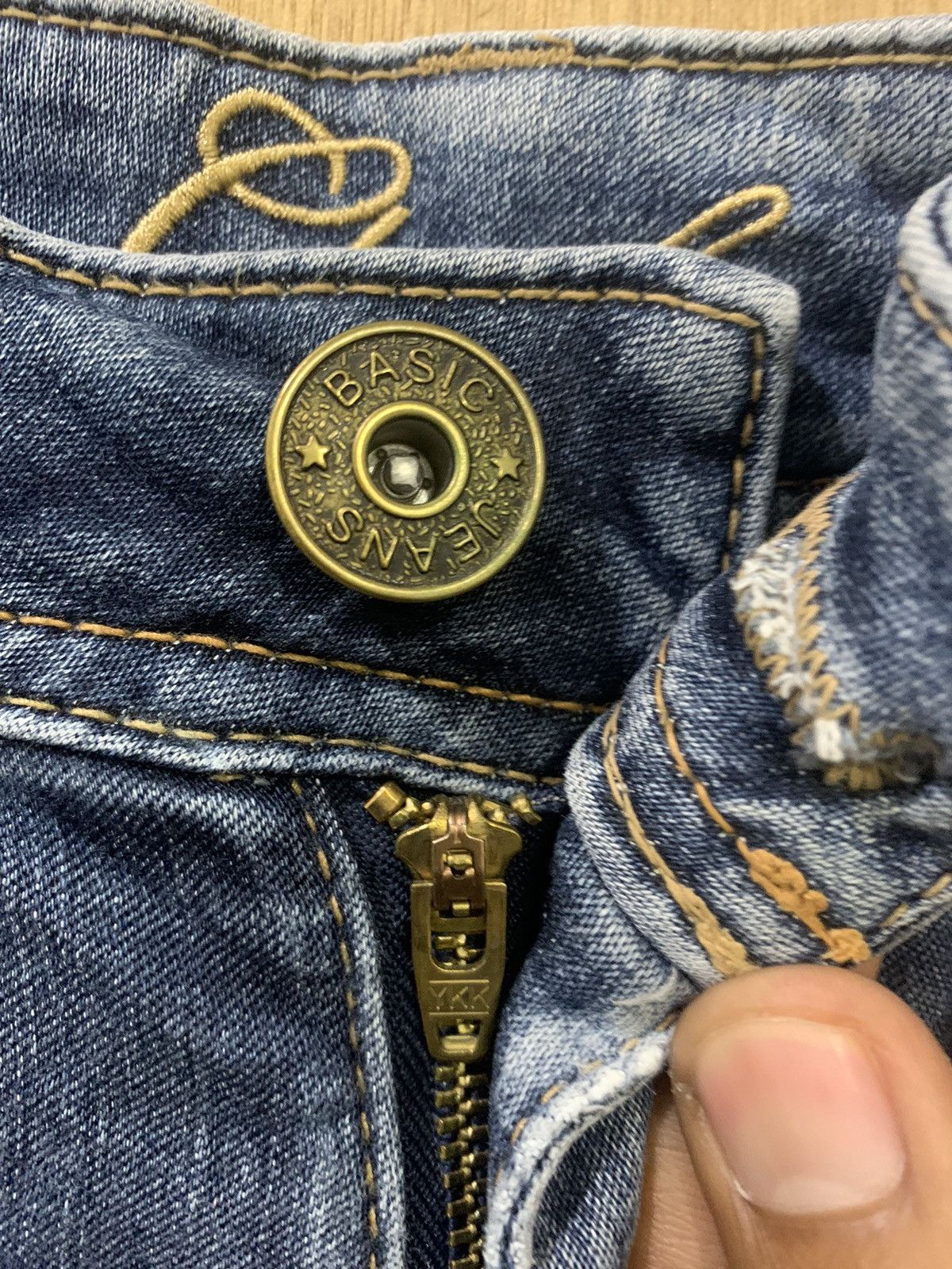 Japanese Brand CLOSSHI Women Slimfit Skinny Stonewash Indigo Denim Jeans Size 31" - 8 Thumbnail