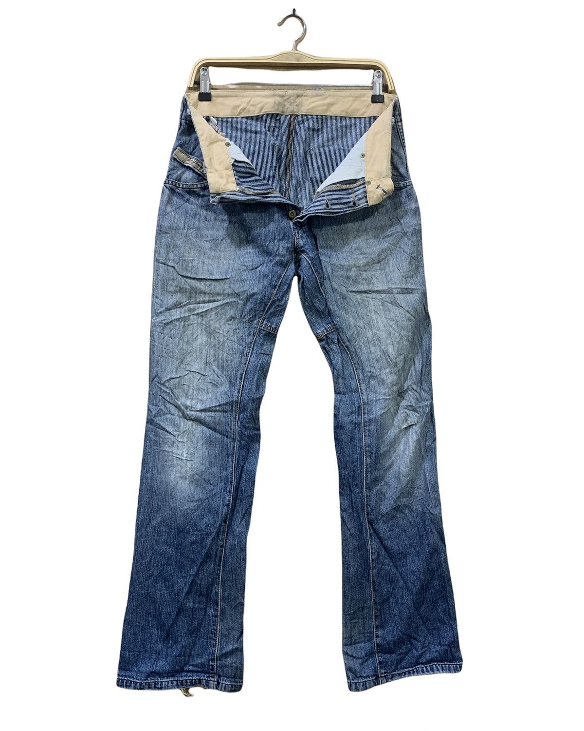 Diesel DIESEL INDUSTY Vintage 90s Rare Distressed Faded Denim Jean Size US 29 - 3 Thumbnail