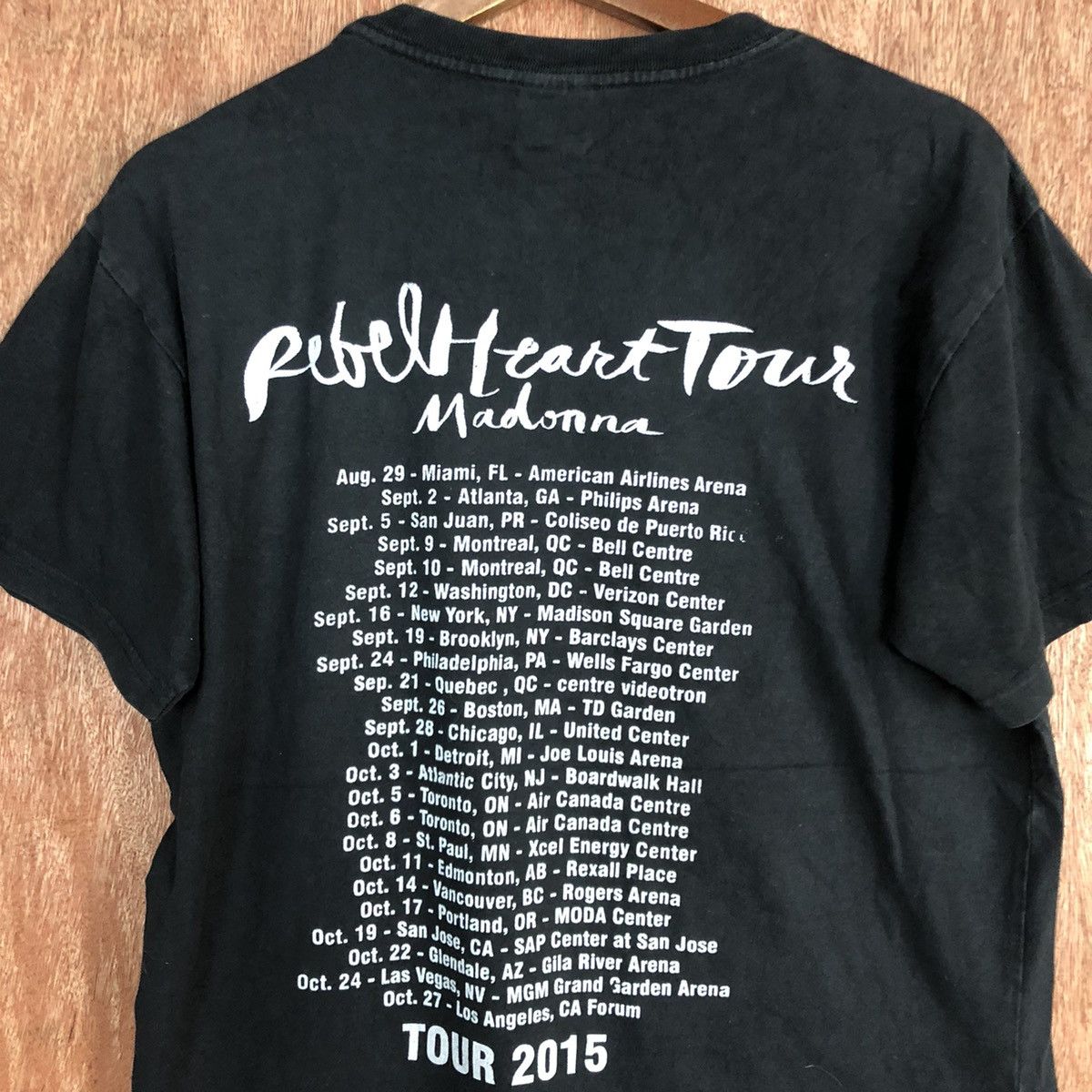 Band Tees D Madonna Rebel Heart Tour Vintage Black tee #2139 Size US M / EU 48-50 / 2 - 13 Thumbnail