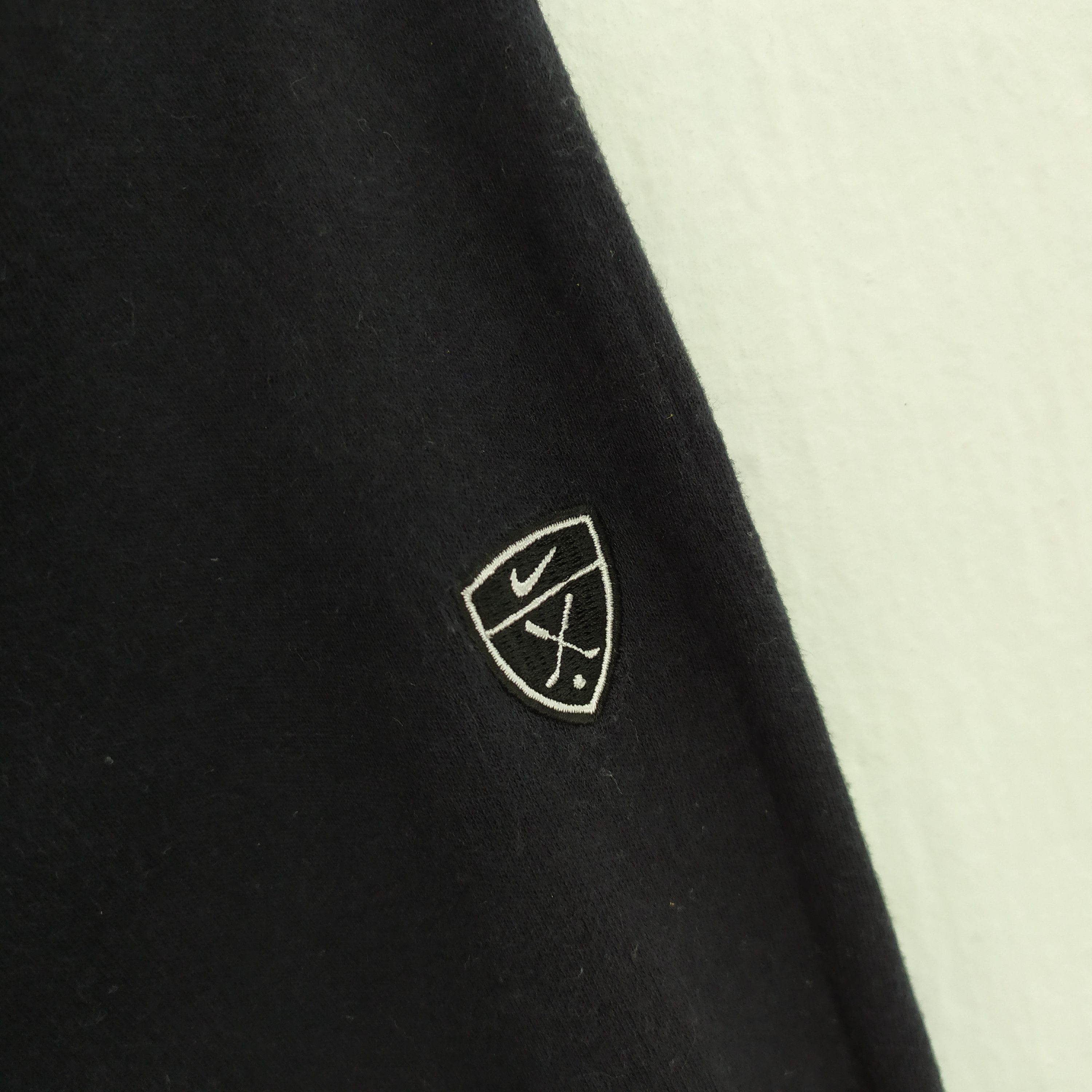Nike NIKE BLACK SWEATSHIRT Size US L / EU 52-54 / 3 - 4 Thumbnail