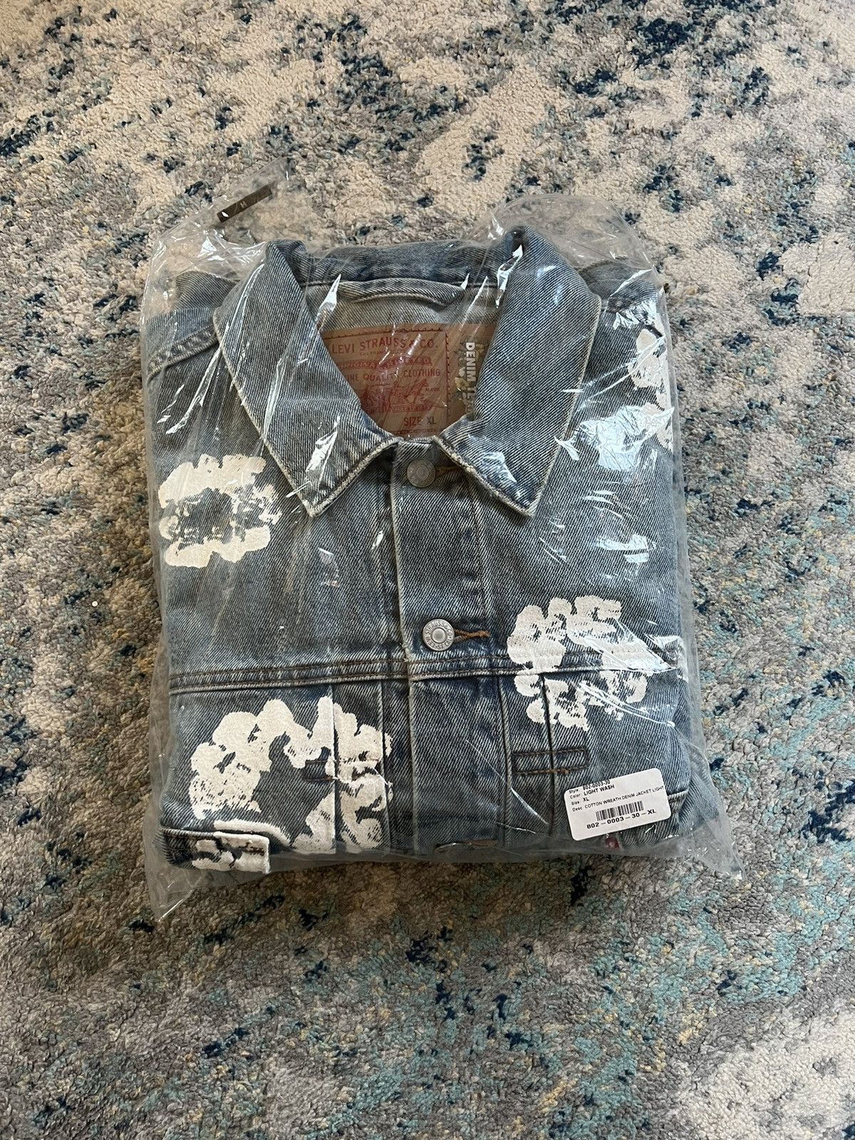 DENIM TEARS × Levi's 💥 Levi’s Denim Tears Trucker Jacket Type 2 Light Wash Size US XL / EU 56 / 4 - 1 Thumbnail