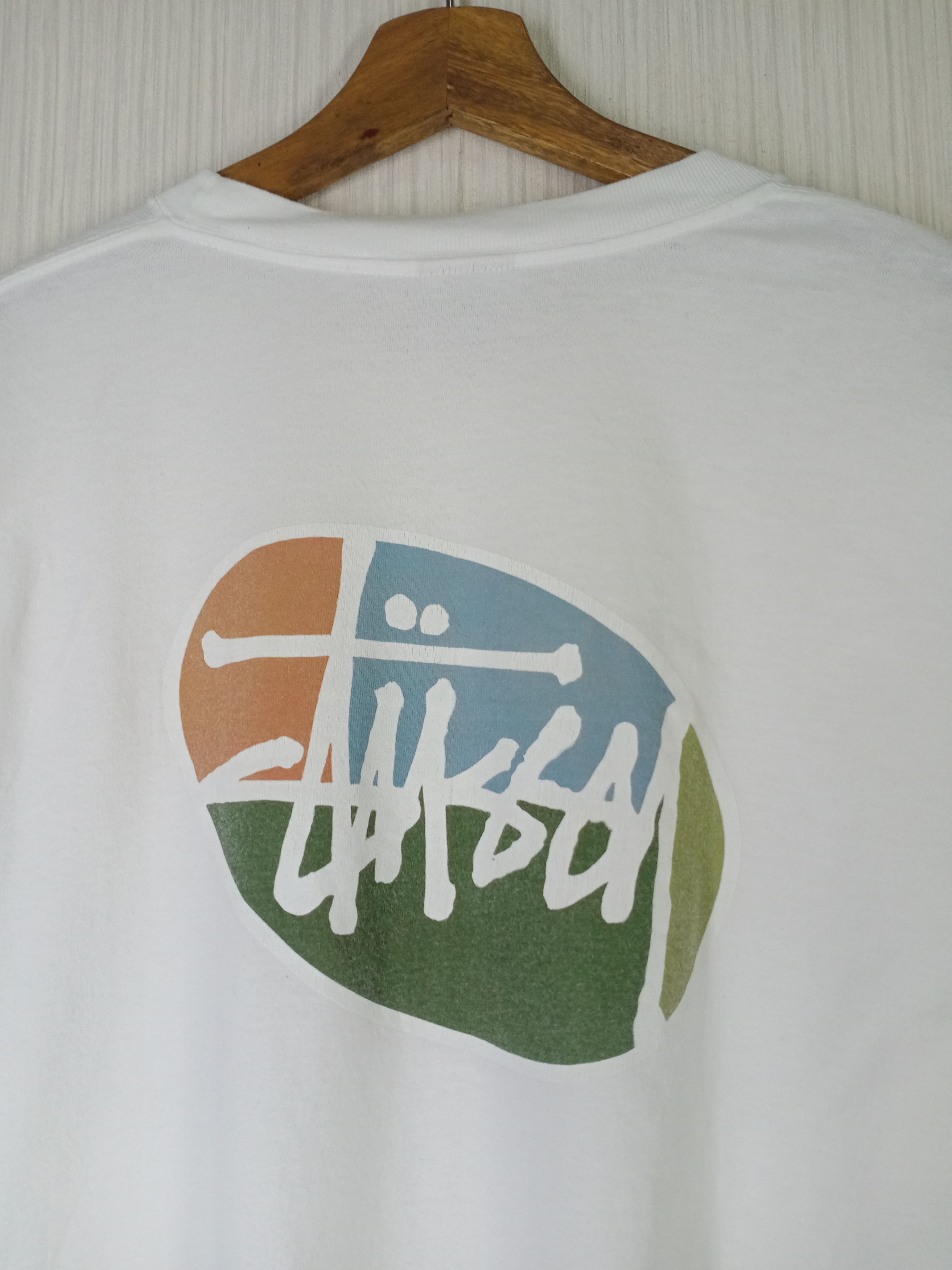 Stussy MADE IN USA VINTAGE 90'S STUSSY BIG LOGO TSHIRT Size US L / EU 52-54 / 3 - 4 Thumbnail