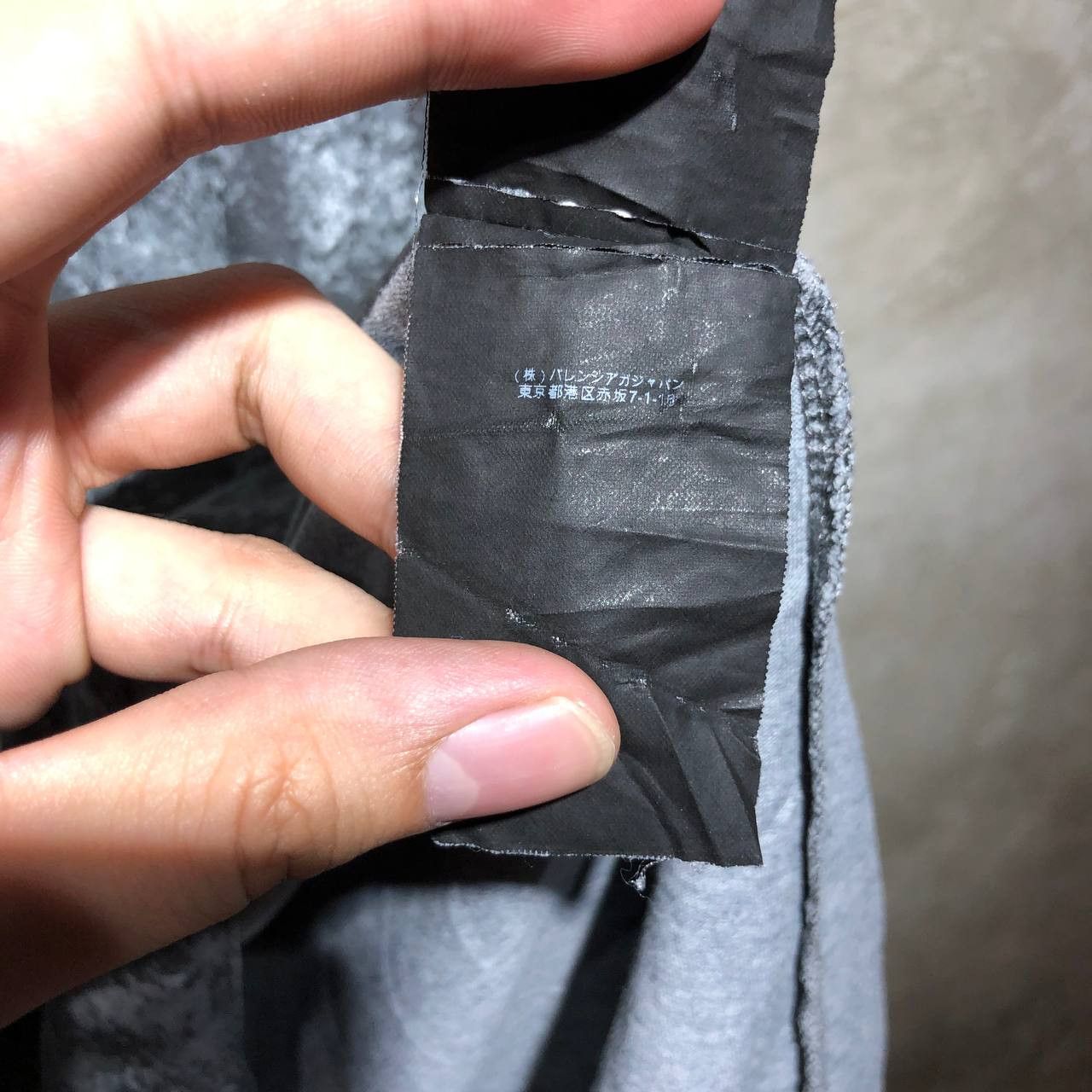 Balenciaga Balenciaga 2015 all over print B logo gradient tee Size US M / EU 48-50 / 2 - 13 Thumbnail