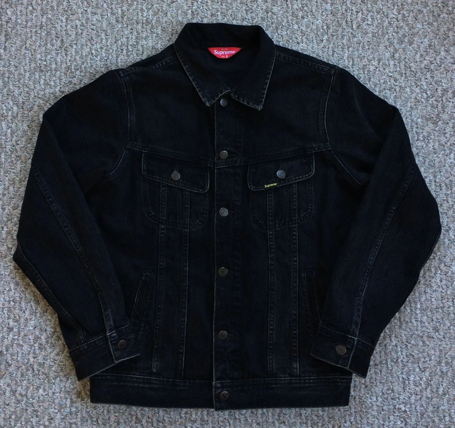 Playboy × Supreme S/S 2014 Supreme x Playboy Denim Jacket size small Size US S / EU 44-46 / 1 - 3 Thumbnail