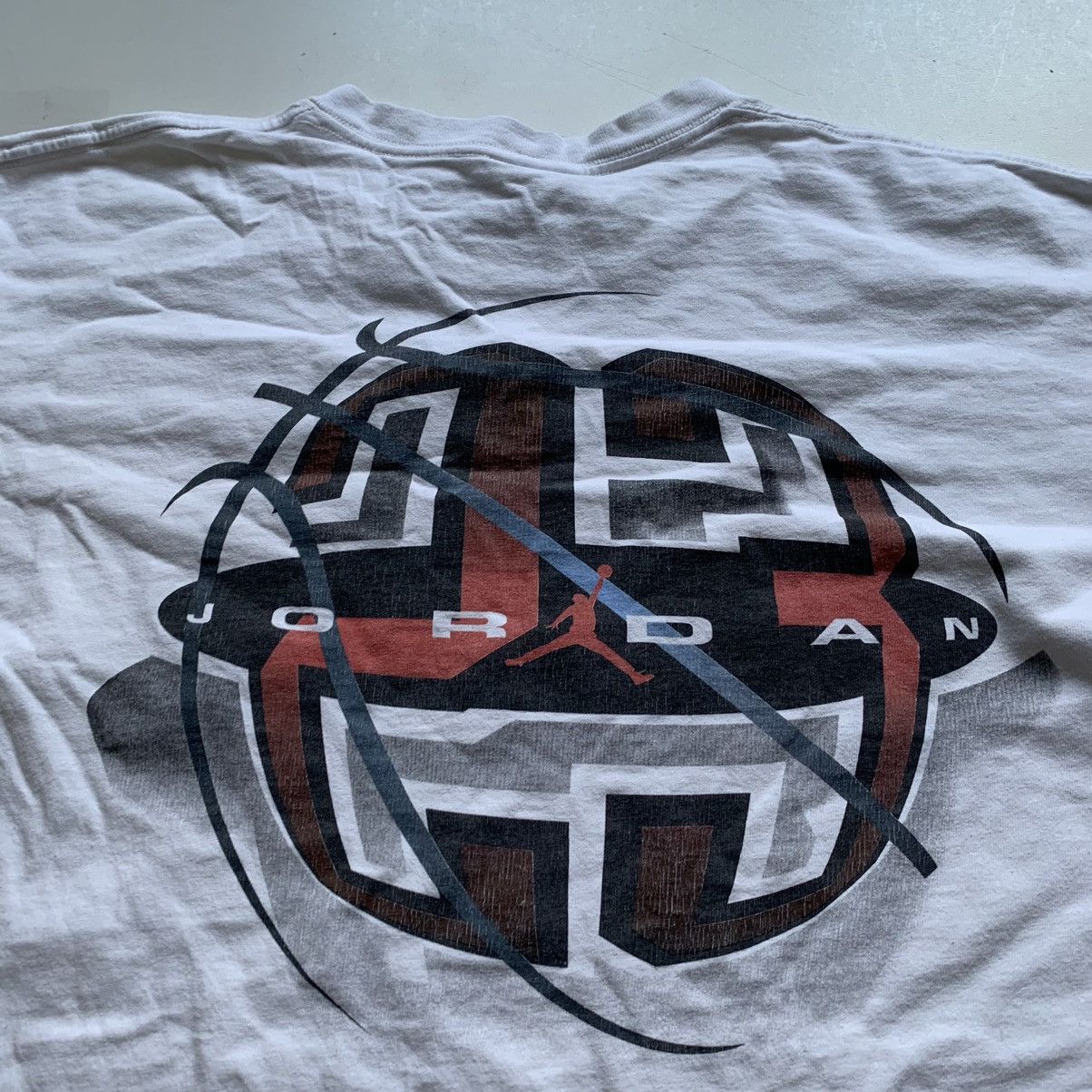 Nike Vintage 90s Nike Jordan 23 graphic t shirt white made in usa Size US L / EU 52-54 / 3 - 2 Thumbnail