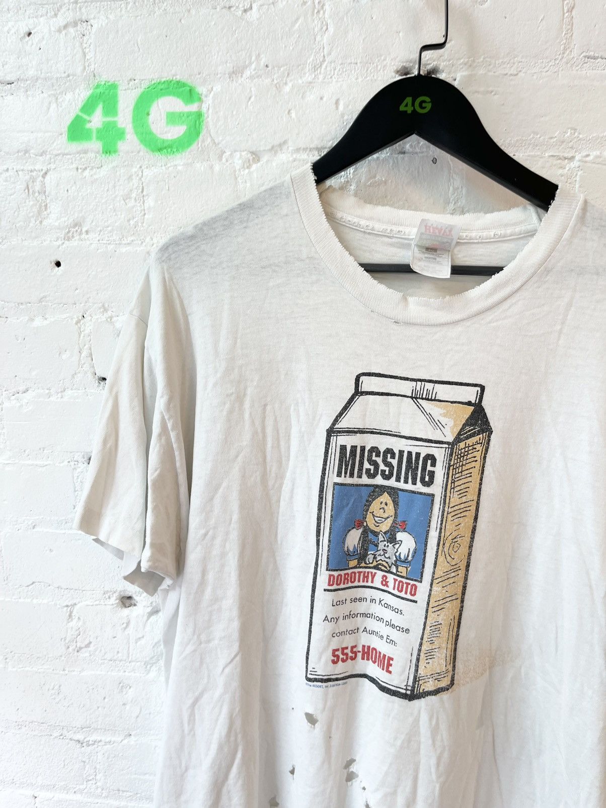 image of Vintage 90's Thrashed Missing Dorothy Shirt 4Gseller in White, Men's (Size XL)