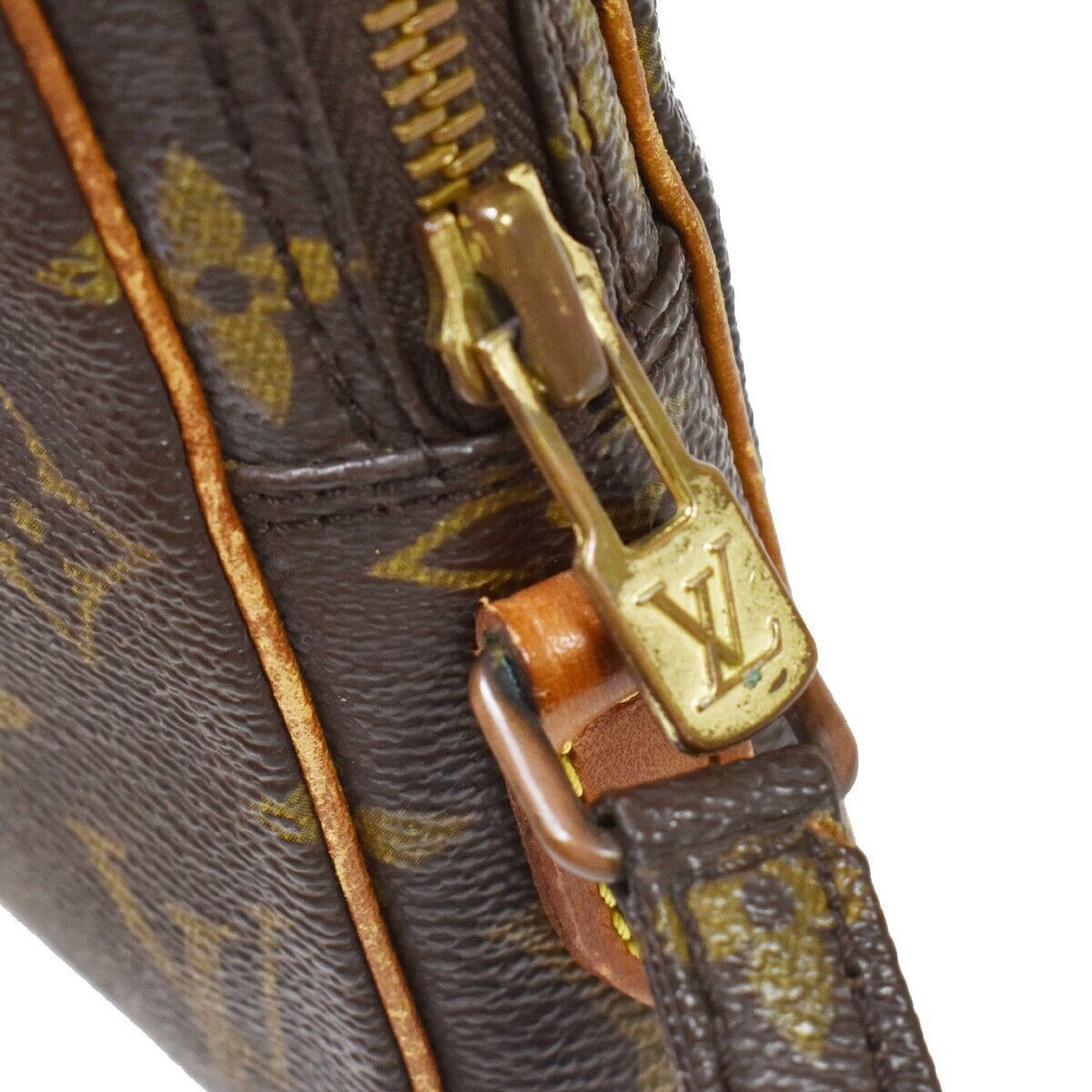 Louis Vuitton Danube Crossbody Bag Size ONE SIZE - 8 Thumbnail
