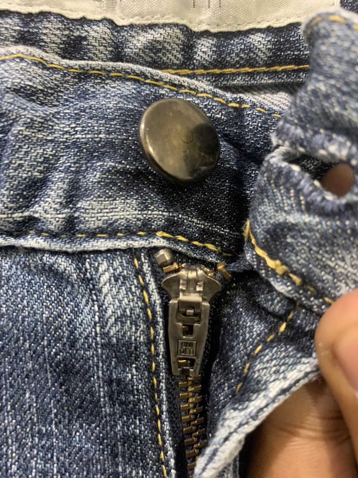 Japanese Brand × Uniqlo UNIQLO 90s Rugged Women Skinny Slimfit Stonewash Denim Jean Size 30" / US 8 / IT 44 - 8 Thumbnail