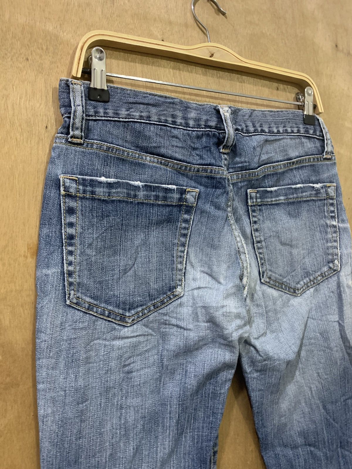 Japanese Brand × Uniqlo UNIQLO 90s Rugged Women Skinny Slimfit Stonewash Denim Jean Size 30" / US 8 / IT 44 - 11 Thumbnail