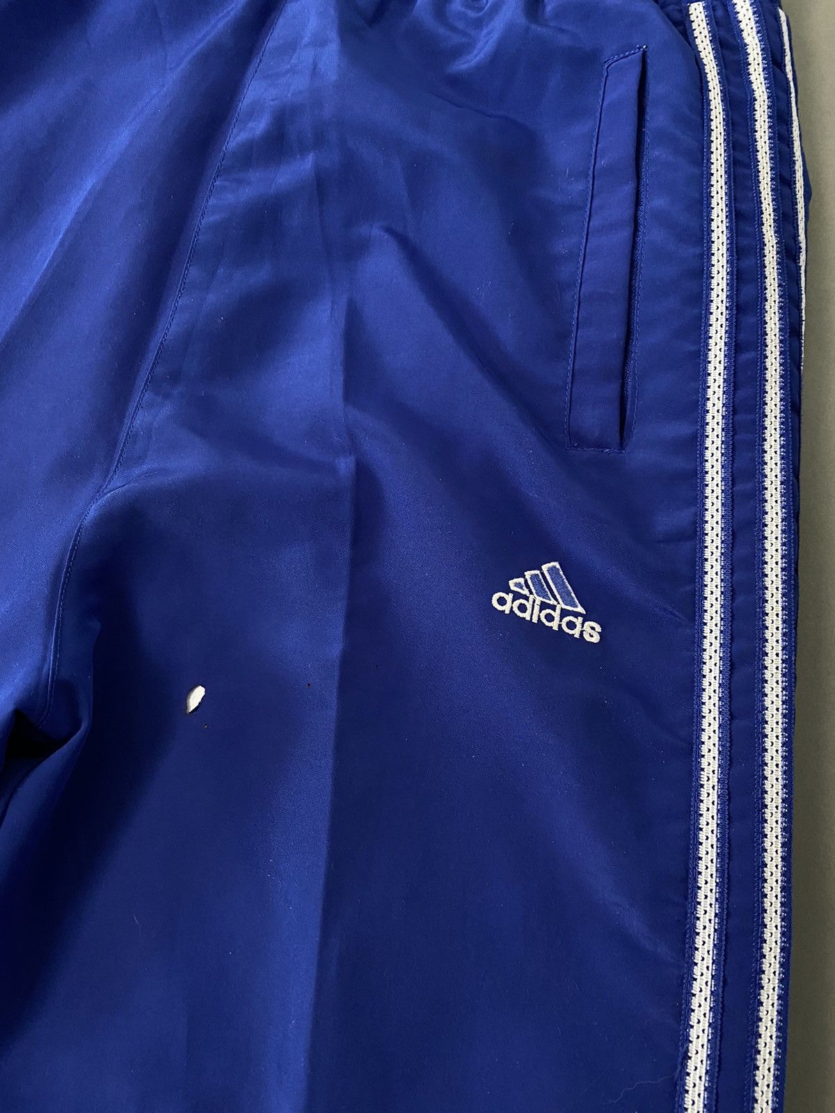 Adidas × Vintage 90s Adidas vintage blue track pants small logo Size US 30 / EU 46 - 2 Thumbnail