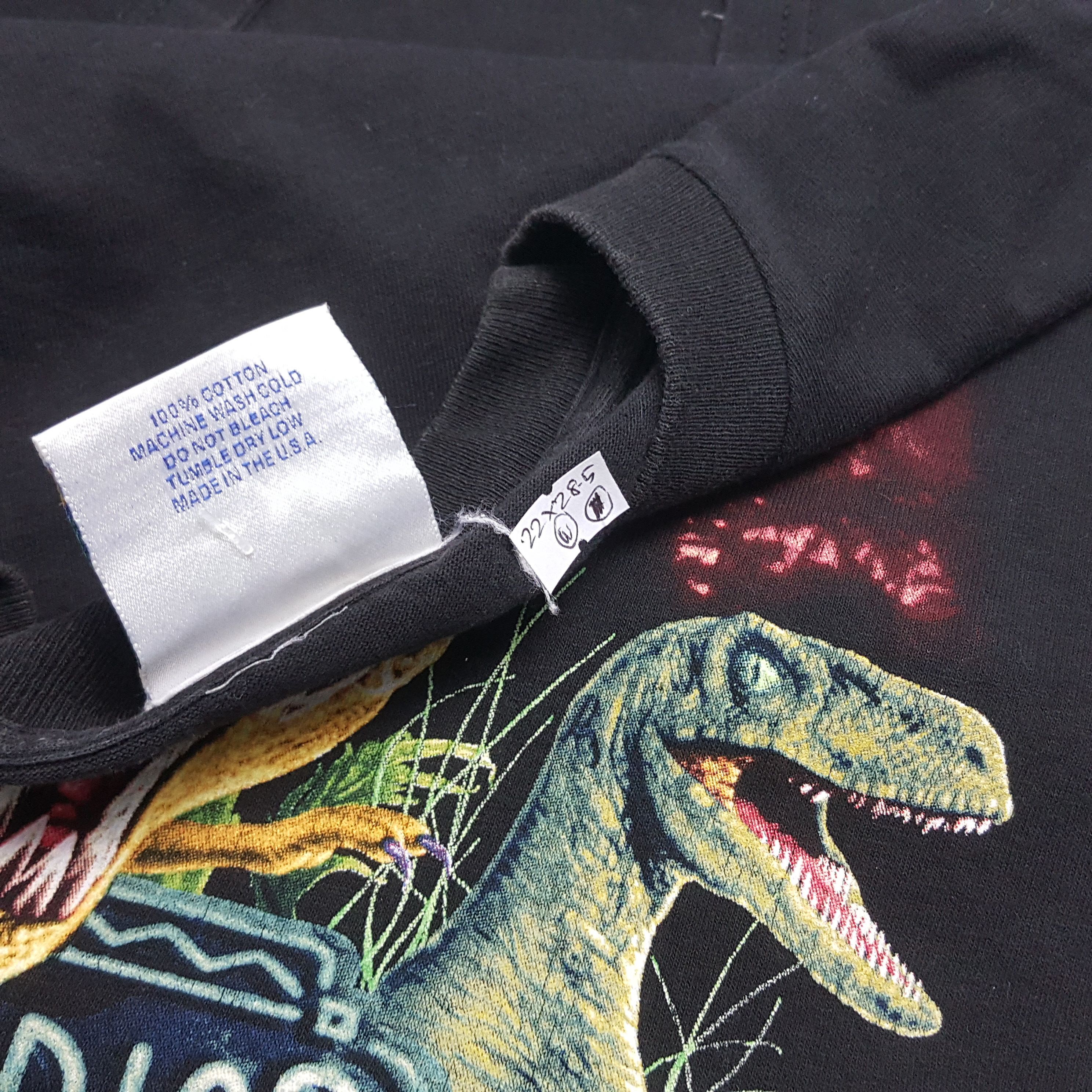 Universal Studios × Vintage Vintage 90's JURASSIC PARK American Adventure Movie Tees Size US L / EU 52-54 / 3 - 3 Thumbnail