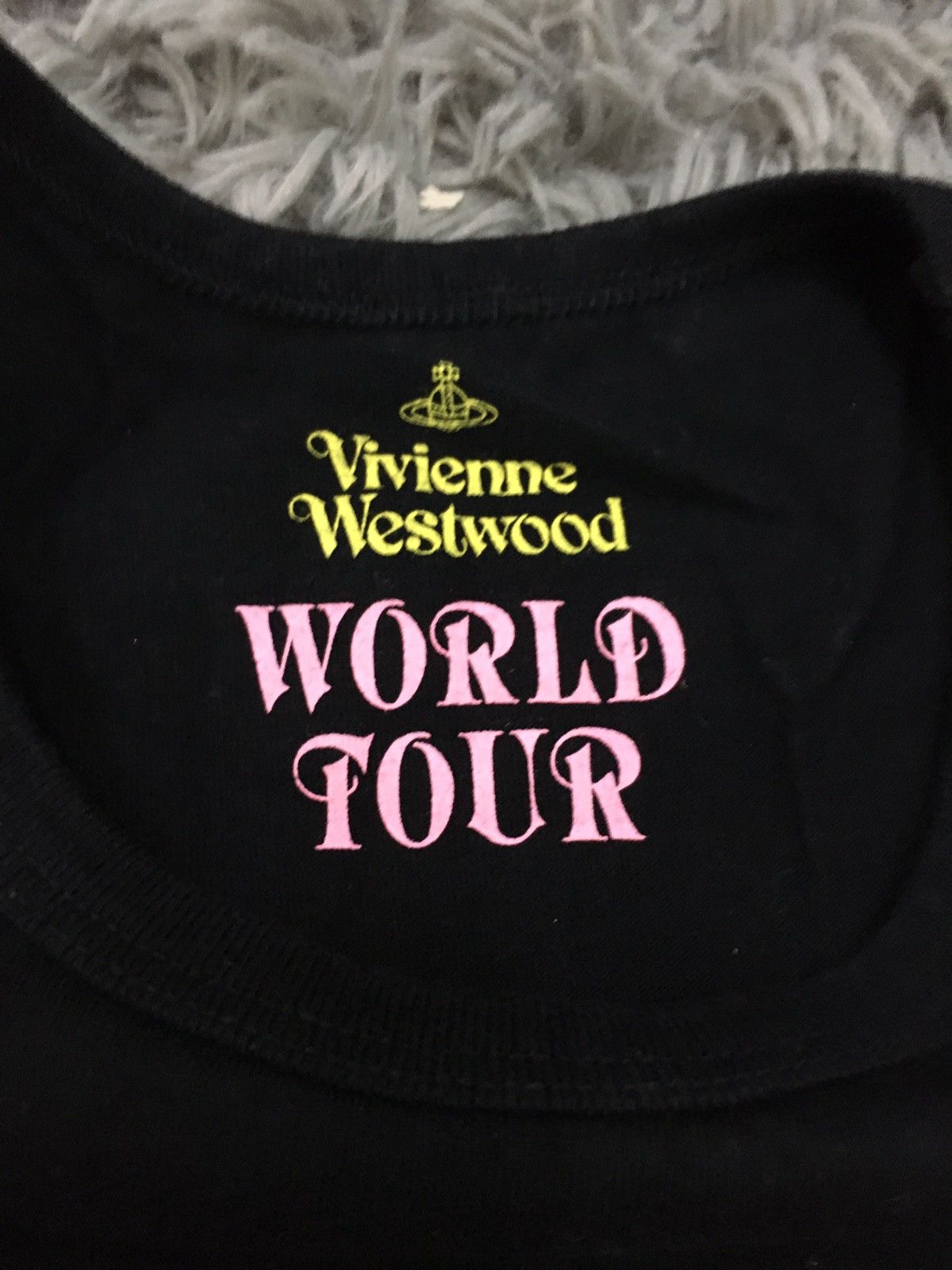 Vivienne Westwood Vivienne Westwood lips logo tshirt world tour Size US S / EU 44-46 / 1 - 3 Thumbnail