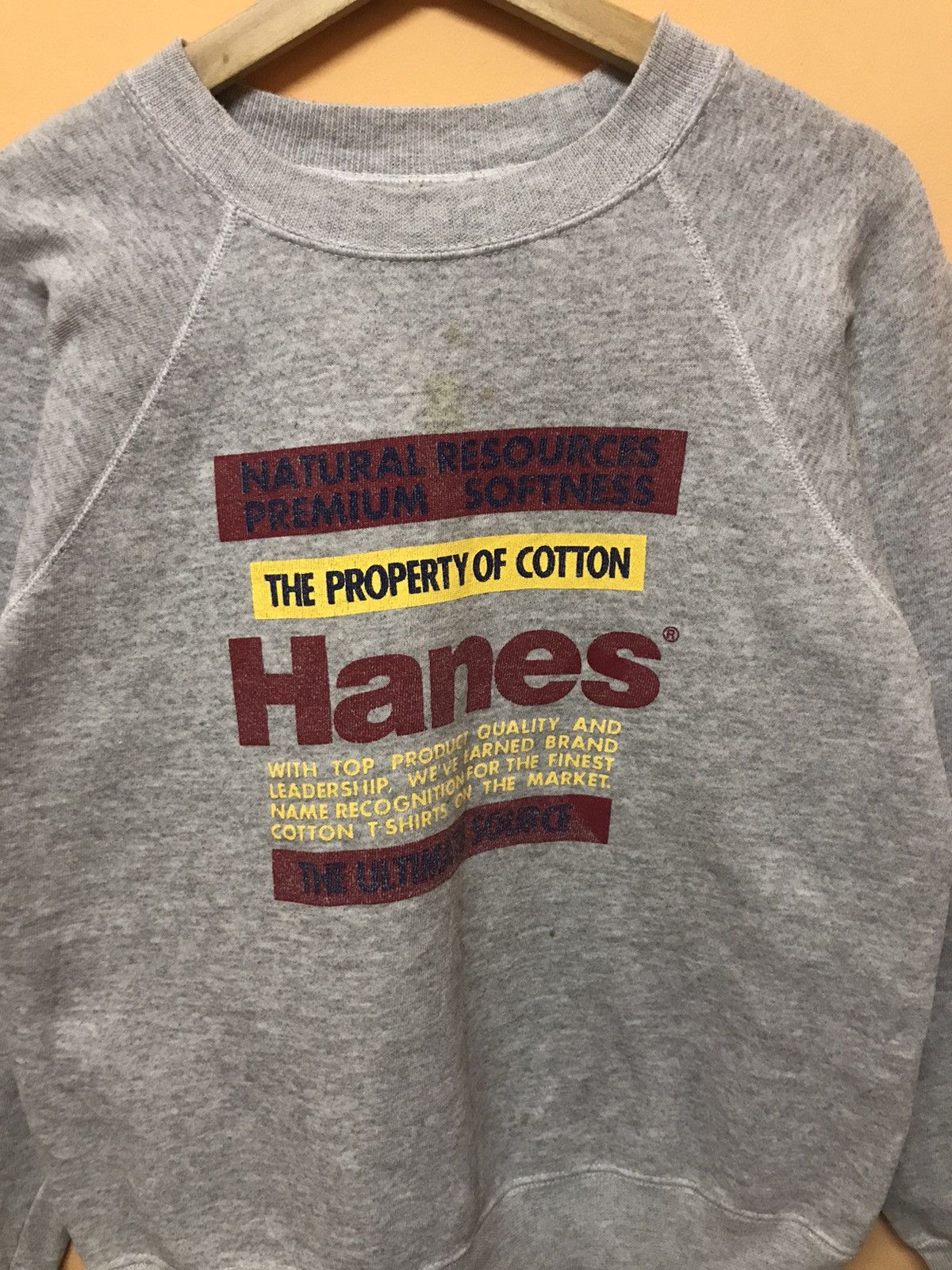 Hanes ‼️VTG HANES SPELLOUT SWEATSHIRT‼️ Size US S / EU 44-46 / 1 - 2 Thumbnail