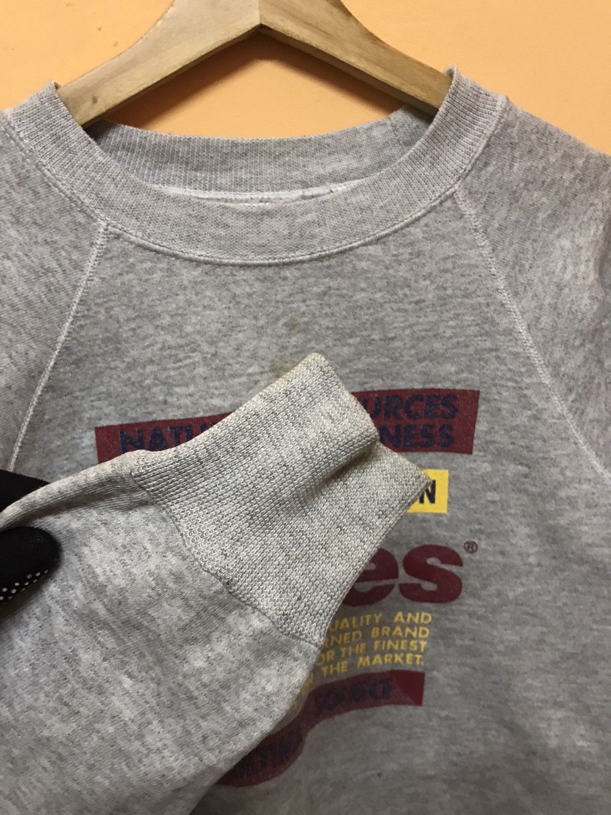 Hanes ‼️VTG HANES SPELLOUT SWEATSHIRT‼️ Size US S / EU 44-46 / 1 - 3 Thumbnail