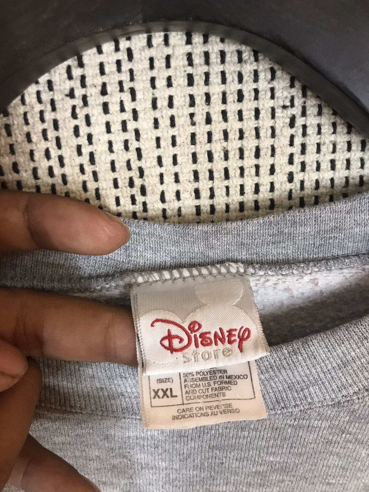 Disney × Vintage ‼️EEYORE DISNEY SWEATSHIRT BIGSIZE‼️ Size US XXL / EU 58 / 5 - 3 Thumbnail