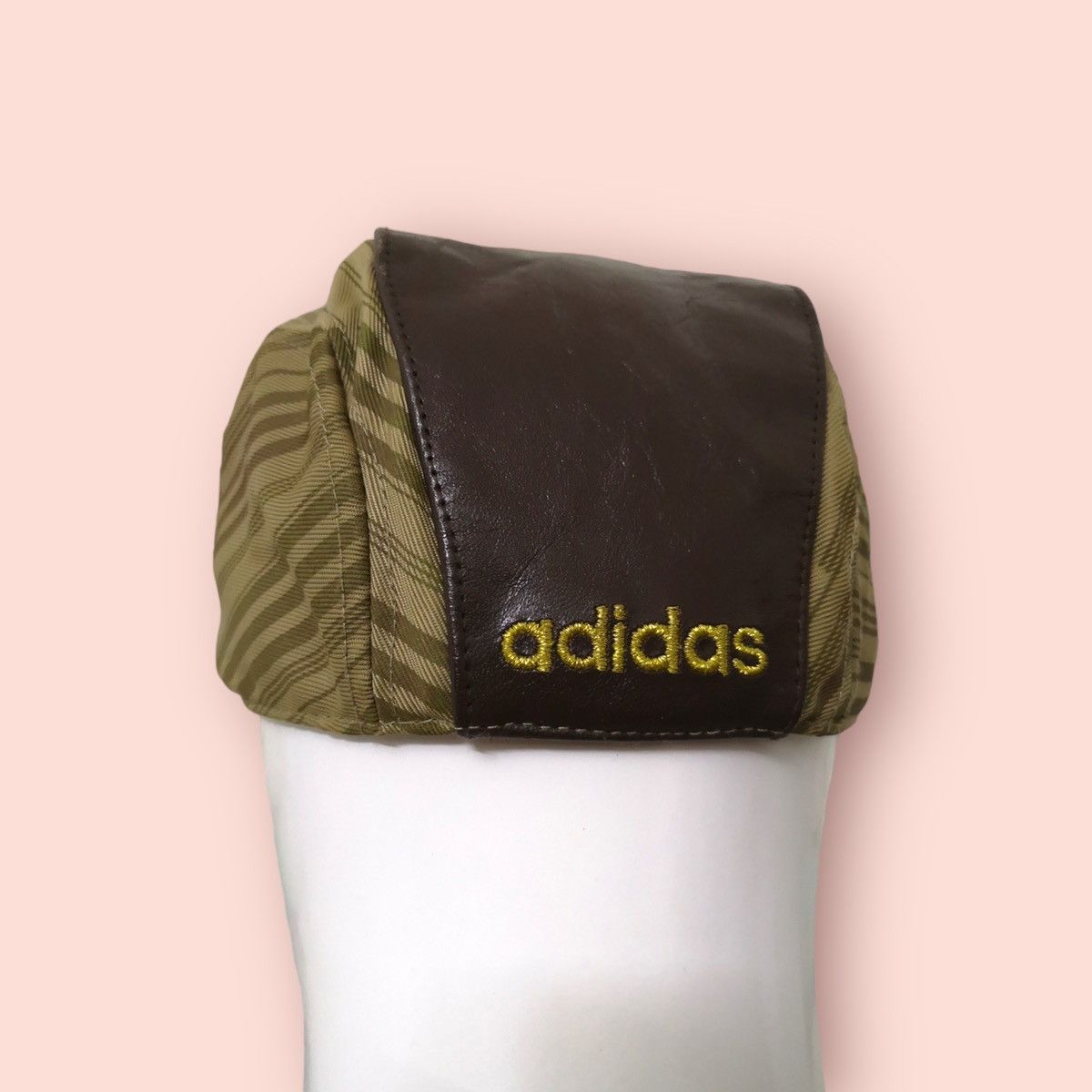 Adidas × Leather 🔥RARE🔥 VINTAGE ADIDAS BARETTA WITH LEATHER FINISHED Size ONE SIZE - 5 Thumbnail