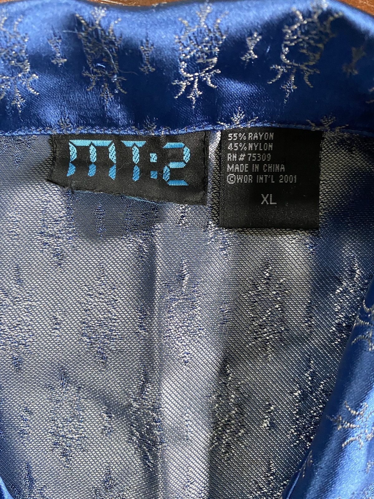 Vintage Vintage Y2K 2001 MT:2 Embroidered Skulls Tribal Button Up Size US XL / EU 56 / 4 - 6 Thumbnail
