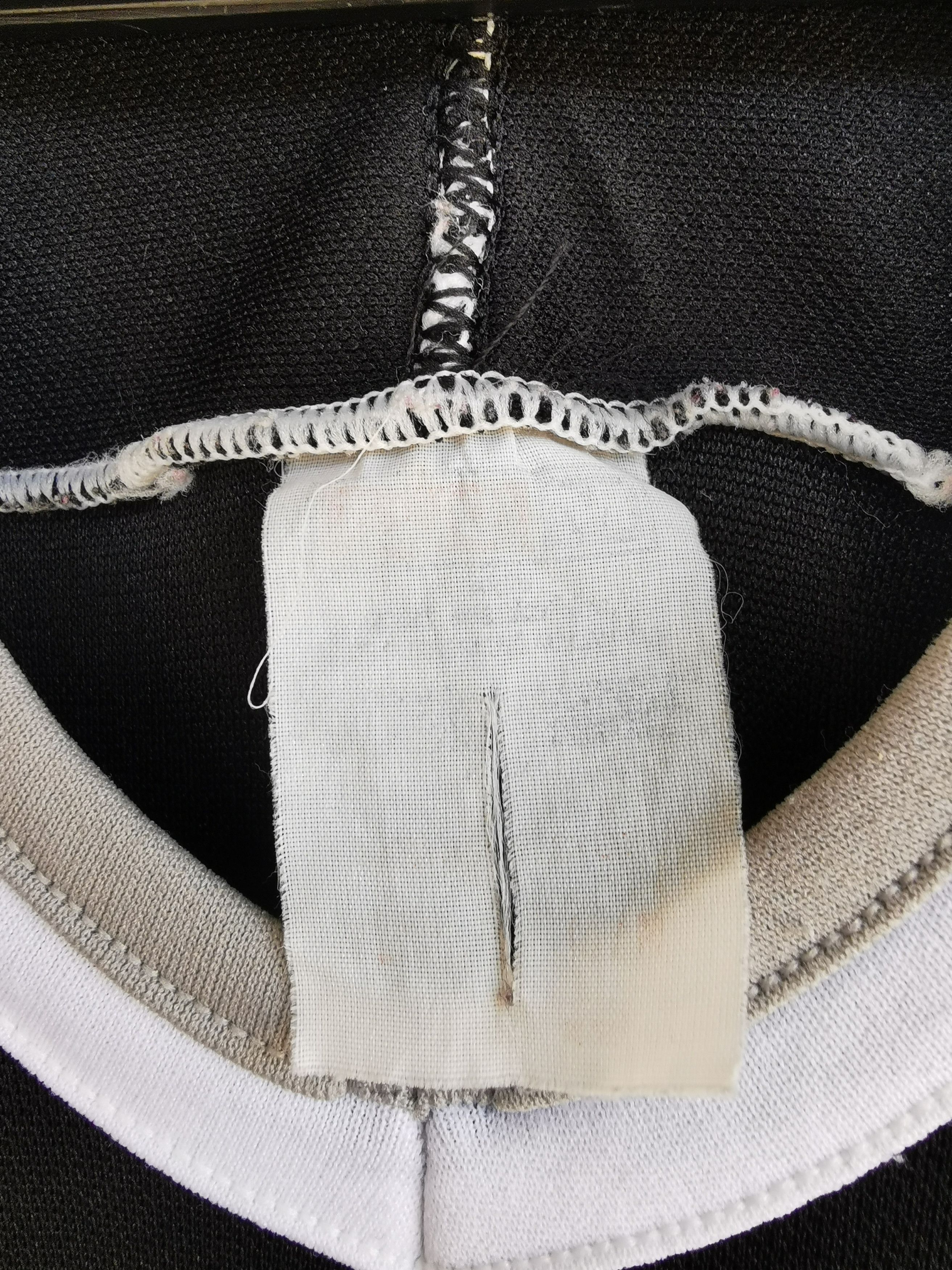 Ccm NHL Los Angeles Kings Vintage Jersey Size US M / EU 48-50 / 2 - 10 Thumbnail