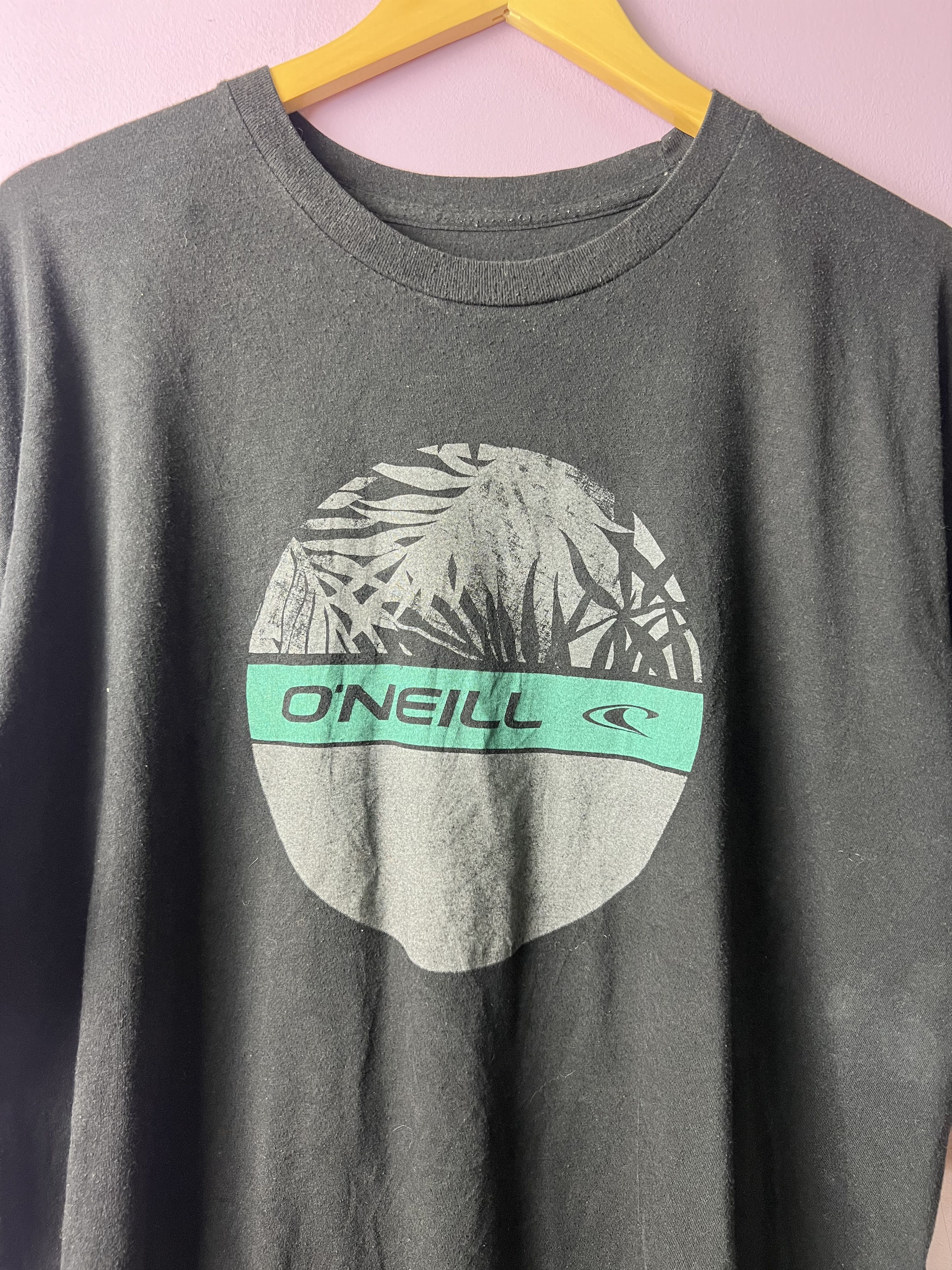 O'Neill 🔥Oneill Tees Size US L / EU 52-54 / 3 - 4 Thumbnail