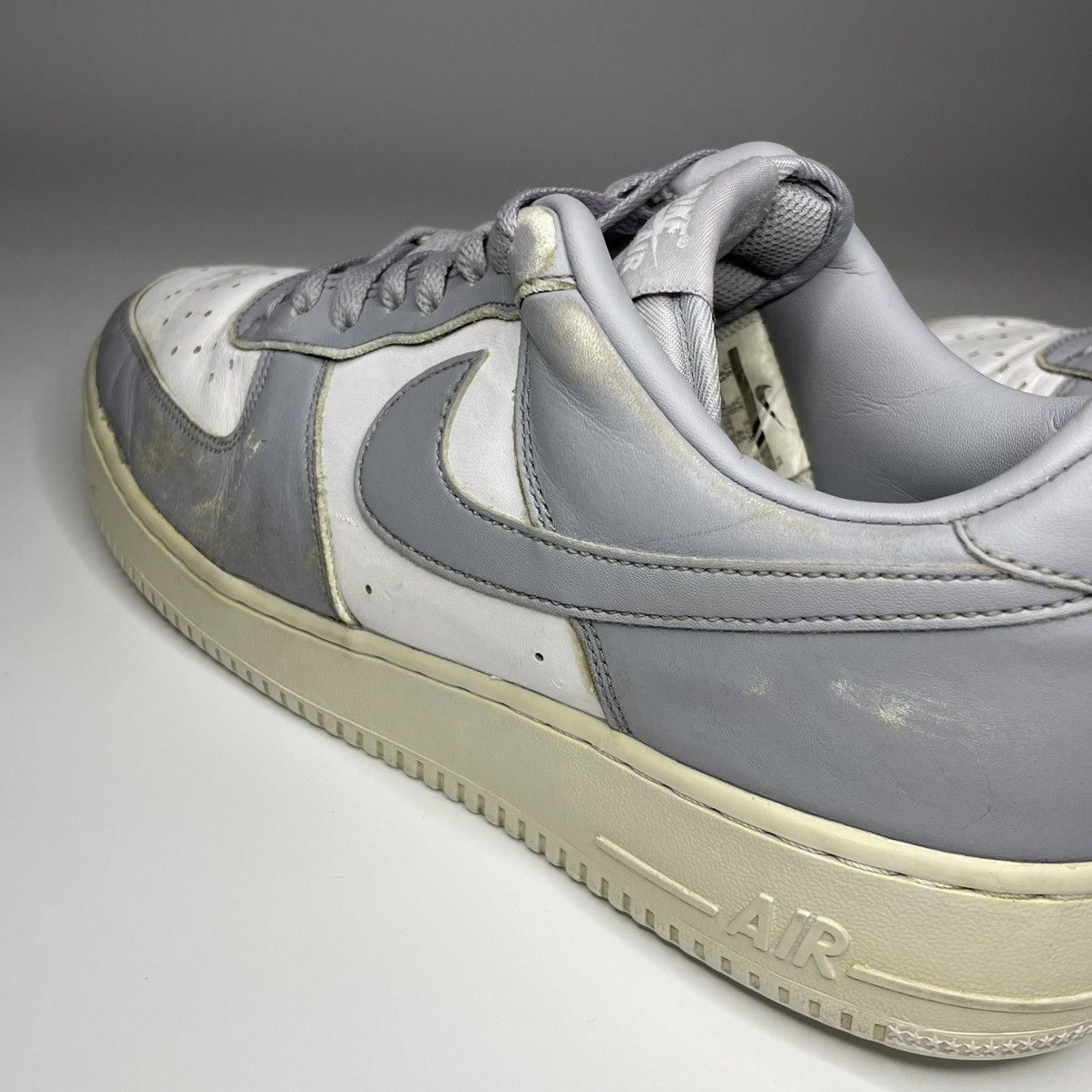 Nike 2018 Nike Air Force 1 Low Wolf Grey Size US 11 / EU 44 - 15 Thumbnail