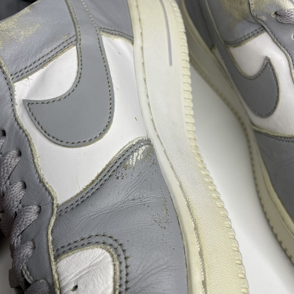 Nike 2018 Nike Air Force 1 Low Wolf Grey Size US 11 / EU 44 - 10 Thumbnail