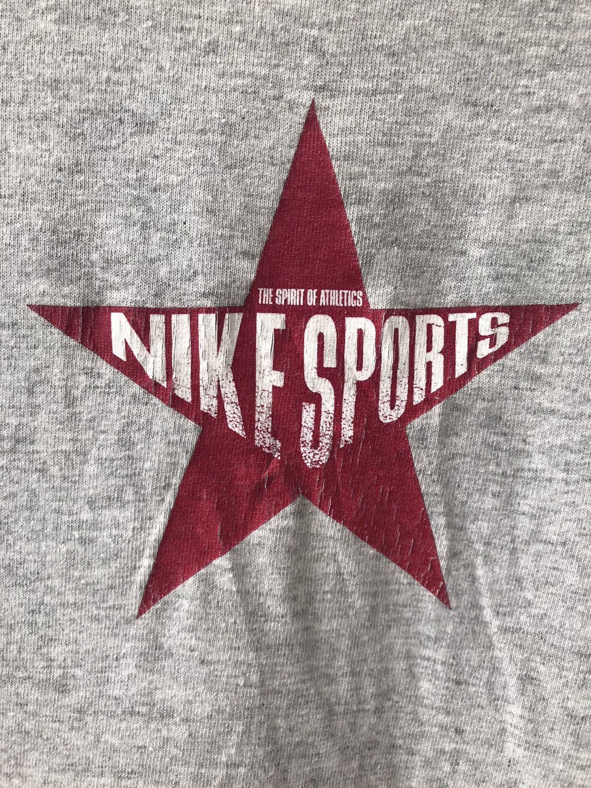 Nike × Vintage Vintage 90s Nike Nike Sport Tshirt Star Logo Size L Size US L / EU 52-54 / 3 - 2 Thumbnail