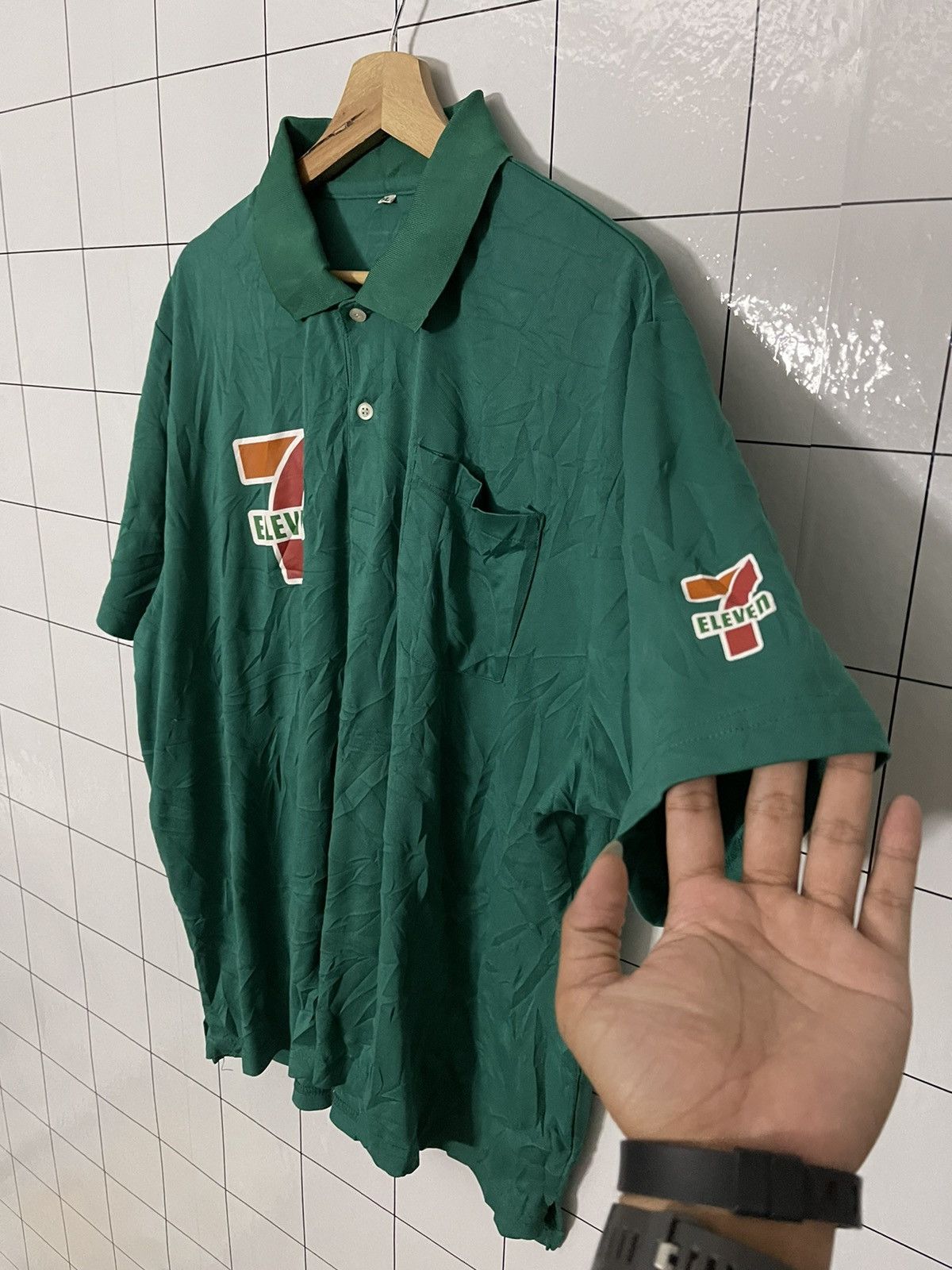 Japanese Brand × Vintage Vintage 7 Eleven Single Pocket Half Button Shirt Size US XXL / EU 58 / 5 - 3 Thumbnail