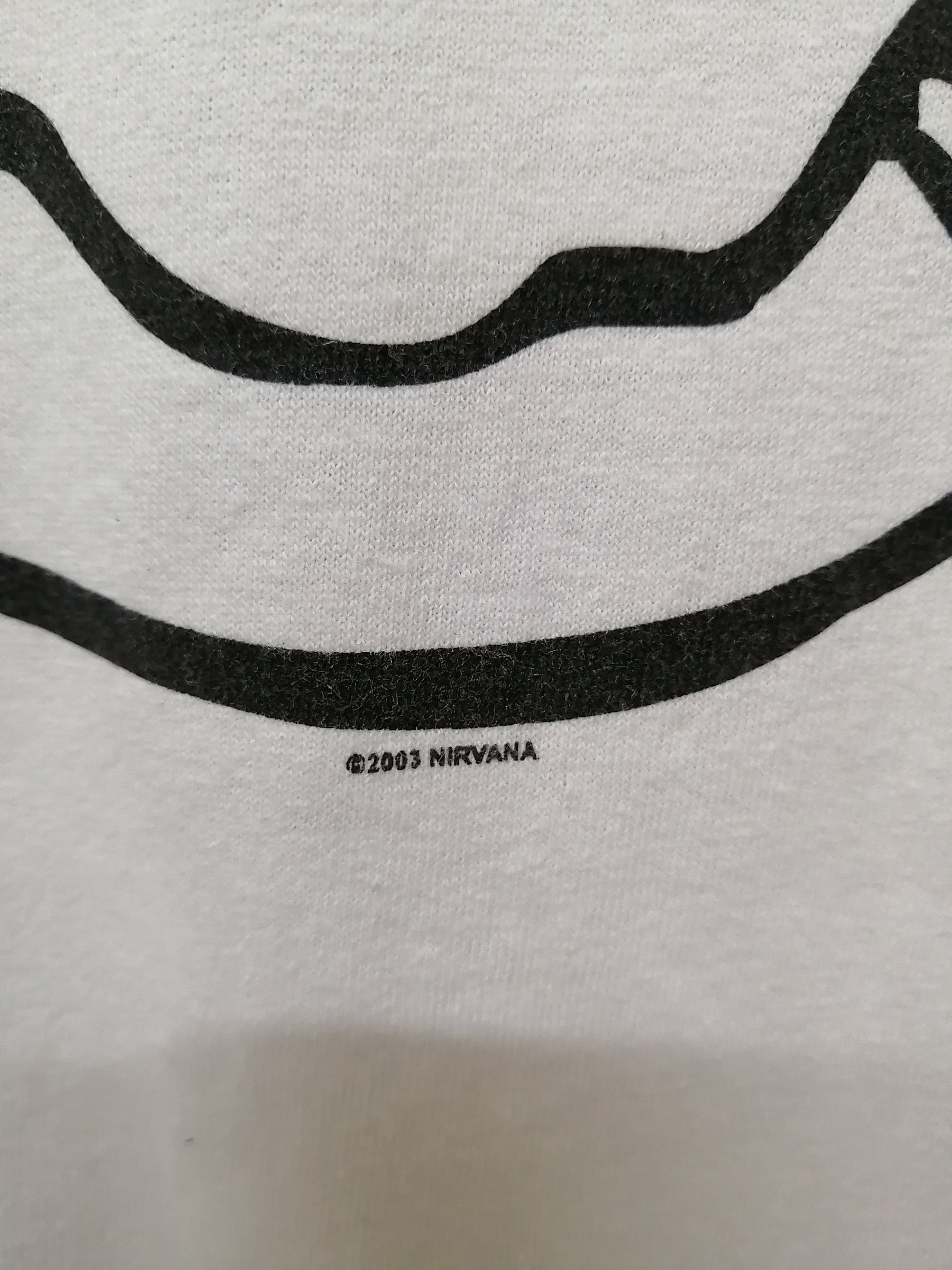 Band Tees Vintage 2003 NIRVANA Tshirt Size US L / EU 52-54 / 3 - 5 Thumbnail