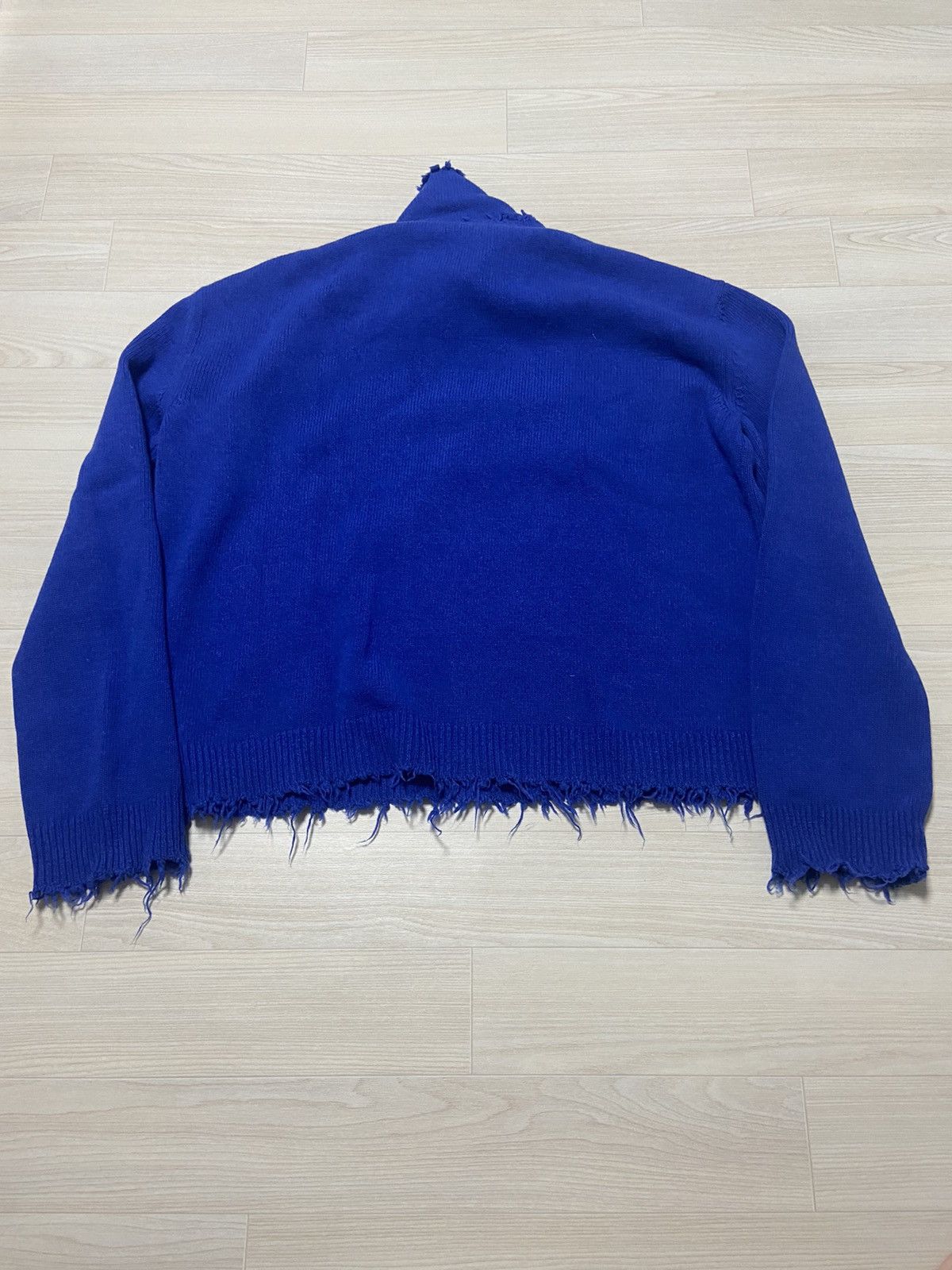 Vetements Vetements EUROPE logo oversized distressed knit sweatshirt Size US XS / EU 42 / 0 - 2 Thumbnail