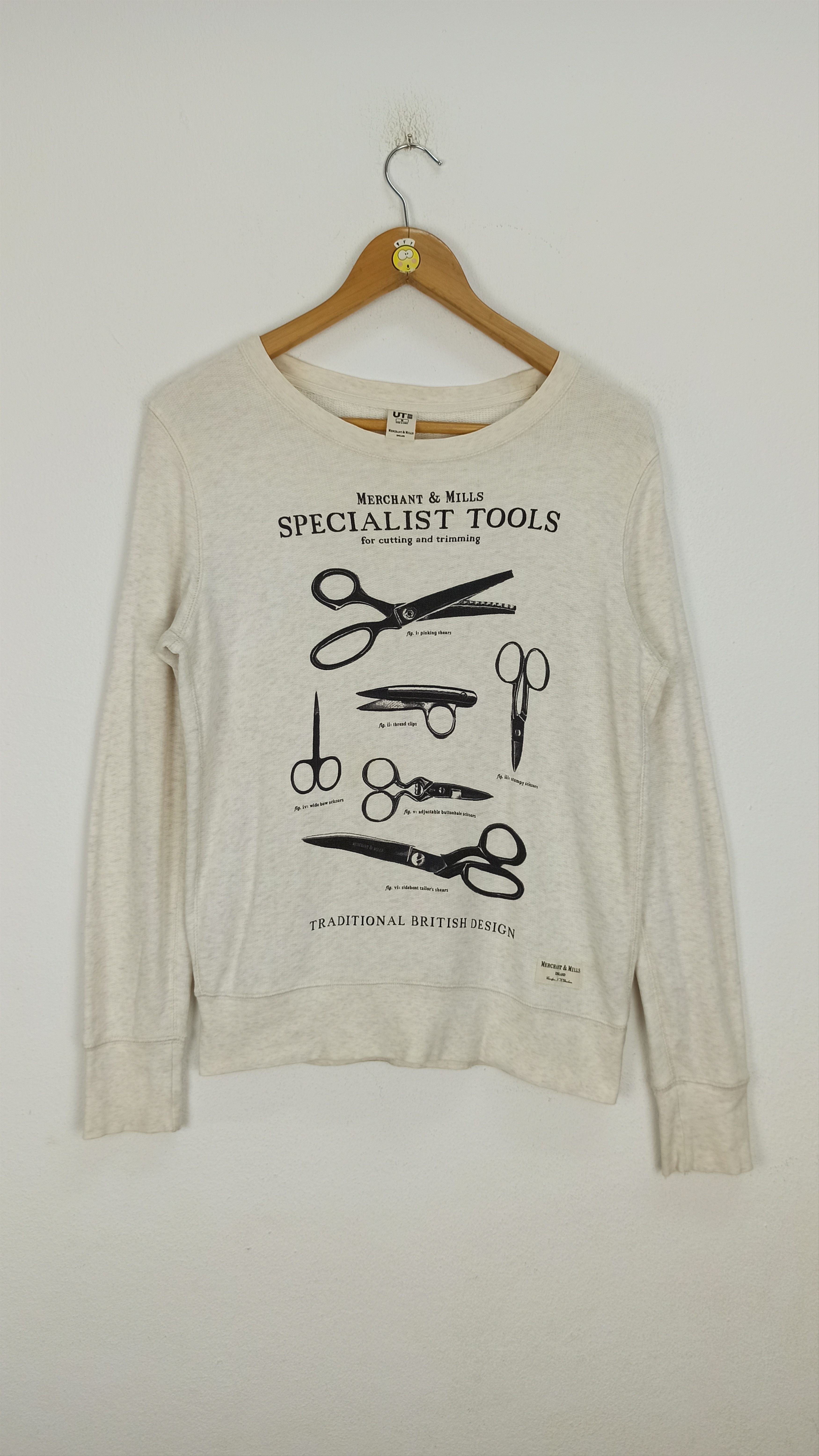 Japanese Brand Uniqlo Merchant Mills Sweatshirt Crewneck Specialist tools Size US S / EU 44-46 / 1 - 1 Thumbnail