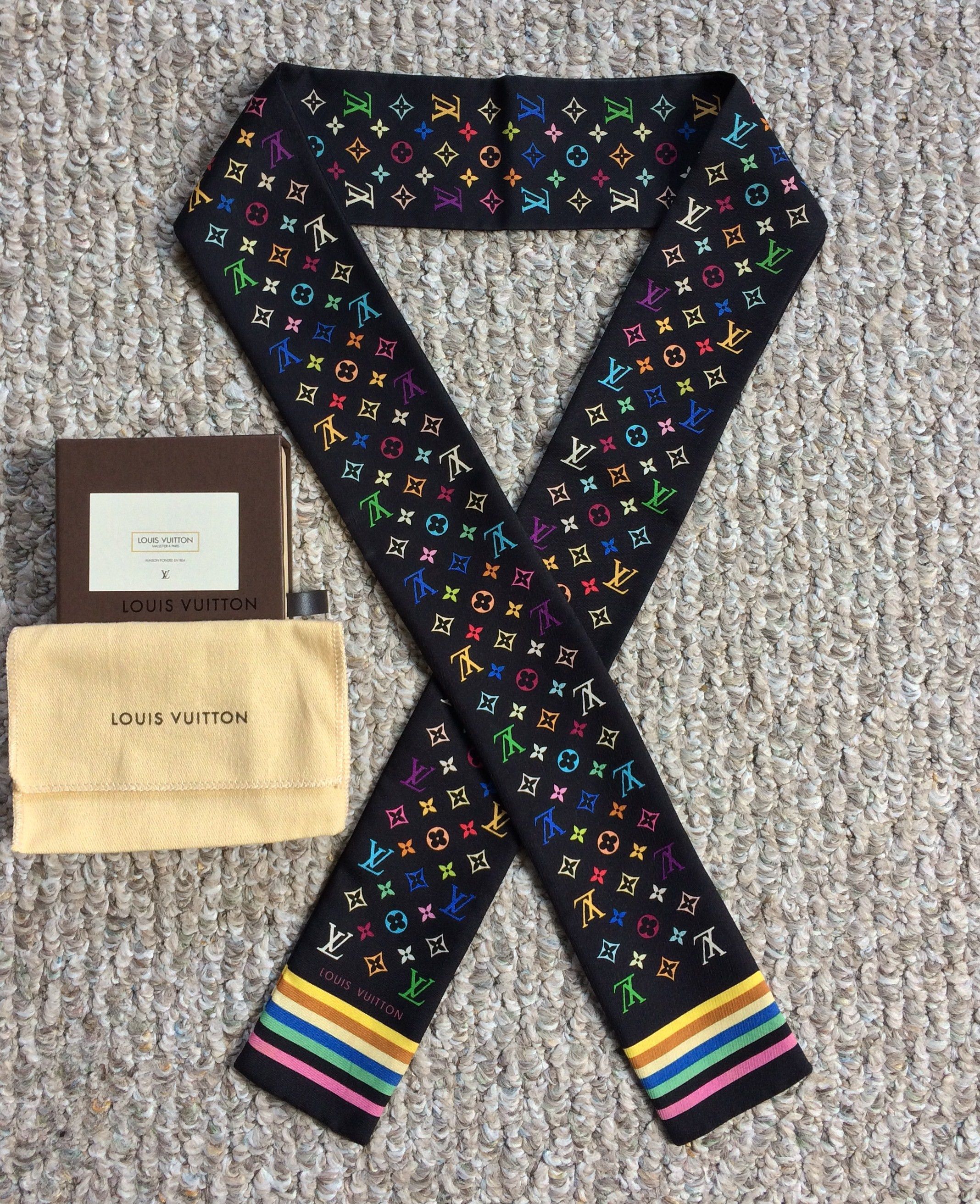 Louis Vuitton × Takashi Murakami NEW S/S 2003 Vuitton Murakami Multicolor Monogram Scarf Size ONE SIZE - 1 Thumbnail
